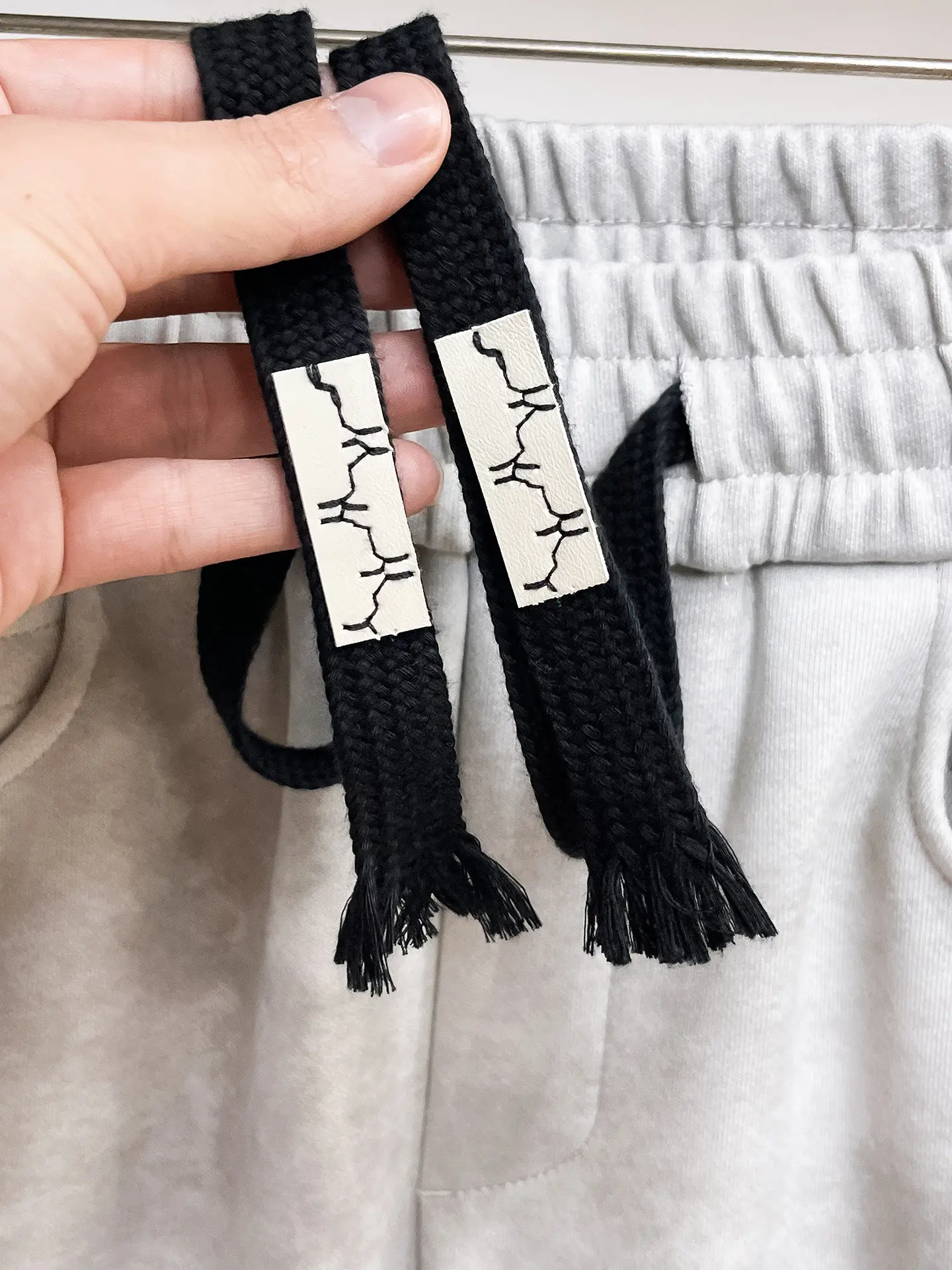 Logo-Embroidered Wide-Leg Sweatpants D29014640 — view 6