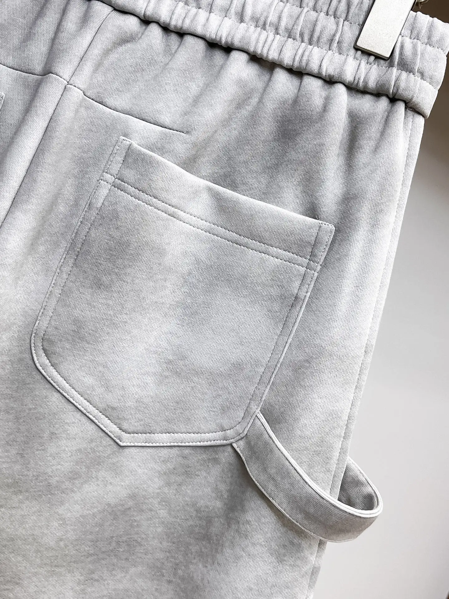 Logo-Embroidered Wide-Leg Sweatpants D29014640 — view 10