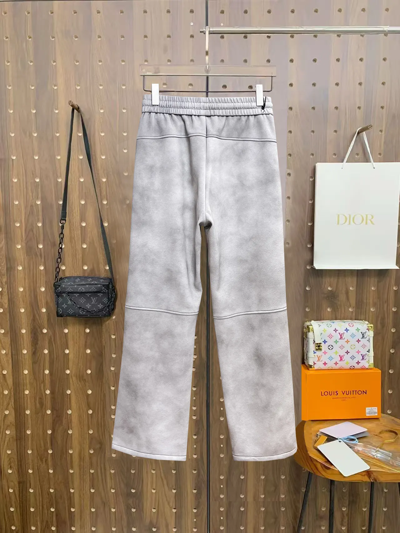 Orb Logo Embroidered Sweatpants D29014503 — view 2
