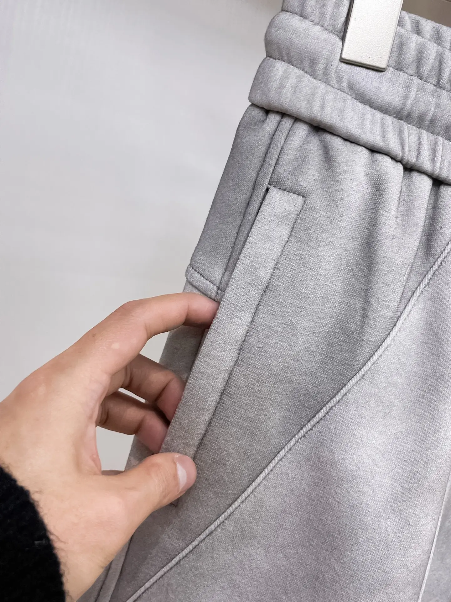 Orb Logo Embroidered Sweatpants D29014503 — view 5