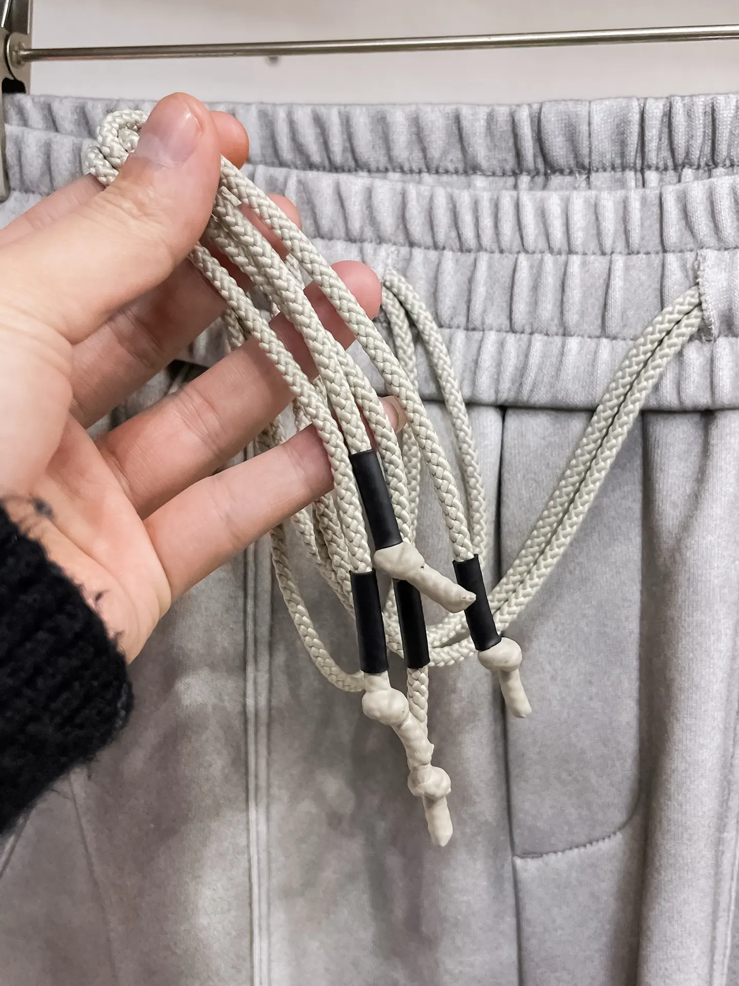 Orb Logo Embroidered Sweatpants D29014503 — view 7