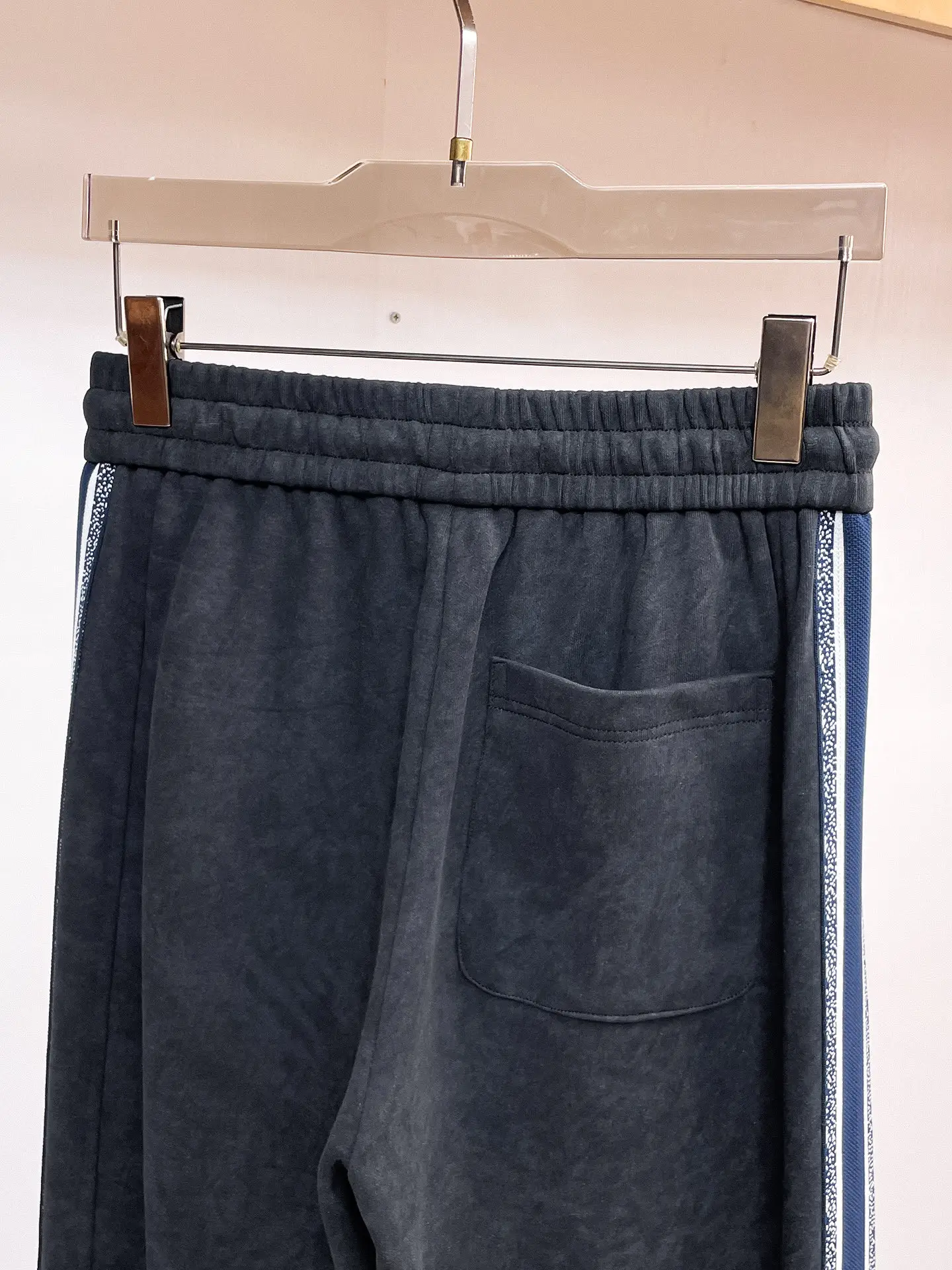 Logo-Embroidered Side-Stripe Sweatpants D29014644 — view 10