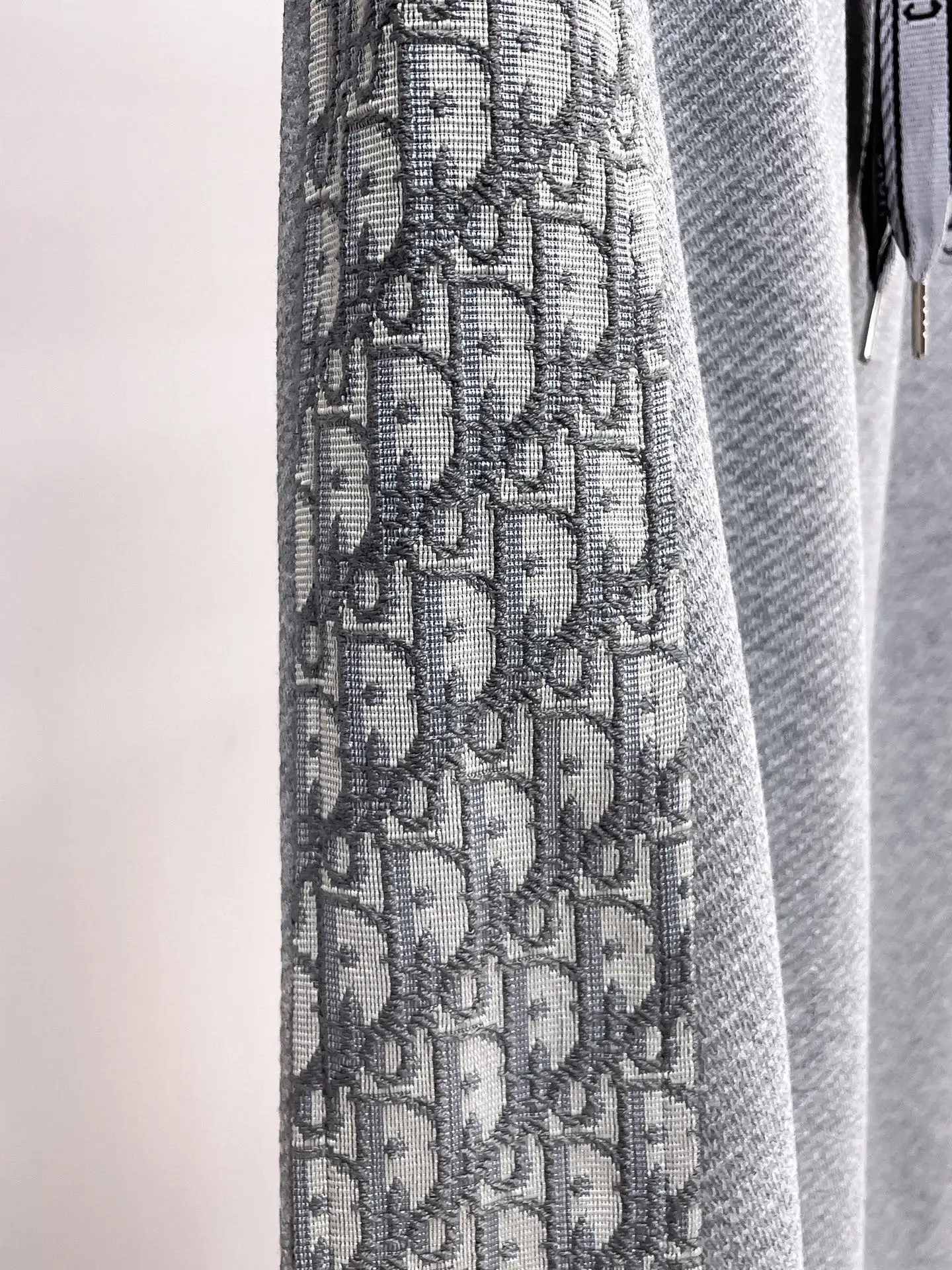 Oblique Panel Logo Sweatpants D29014633 — view 7