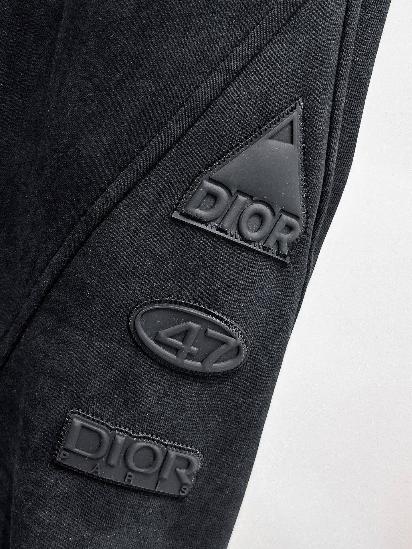 Logo-Patch Contrast Waistband Sweatpants D29014563 — view 4