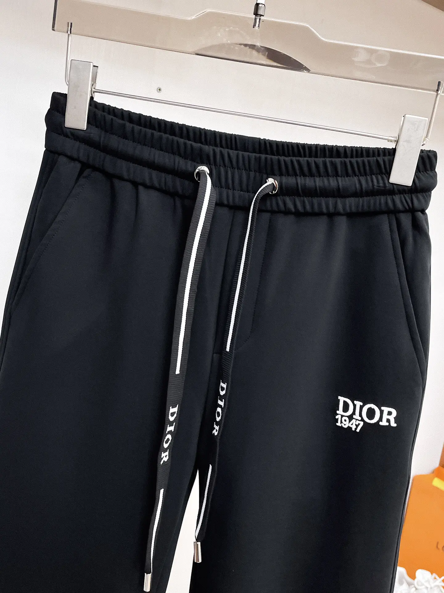 Dior 1947 Logo Cotton-Blend Sweatpants D29014601 — view 3