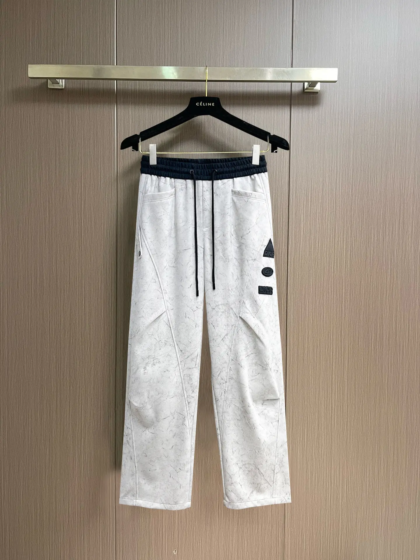 Logo-Patch Marble-Print Sweatpants D29014562