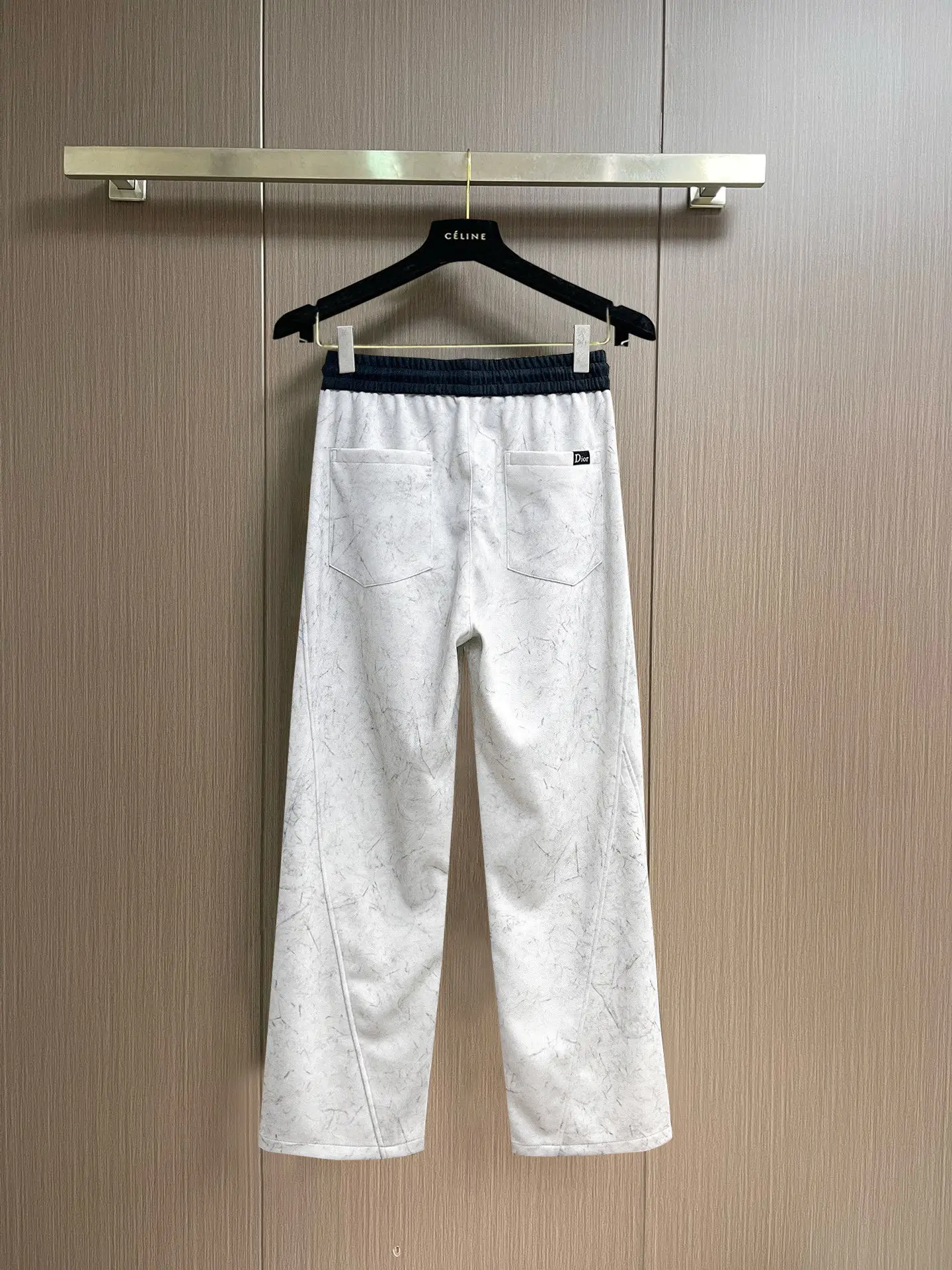 Logo-Patch Marble-Print Sweatpants D29014562 — view 2