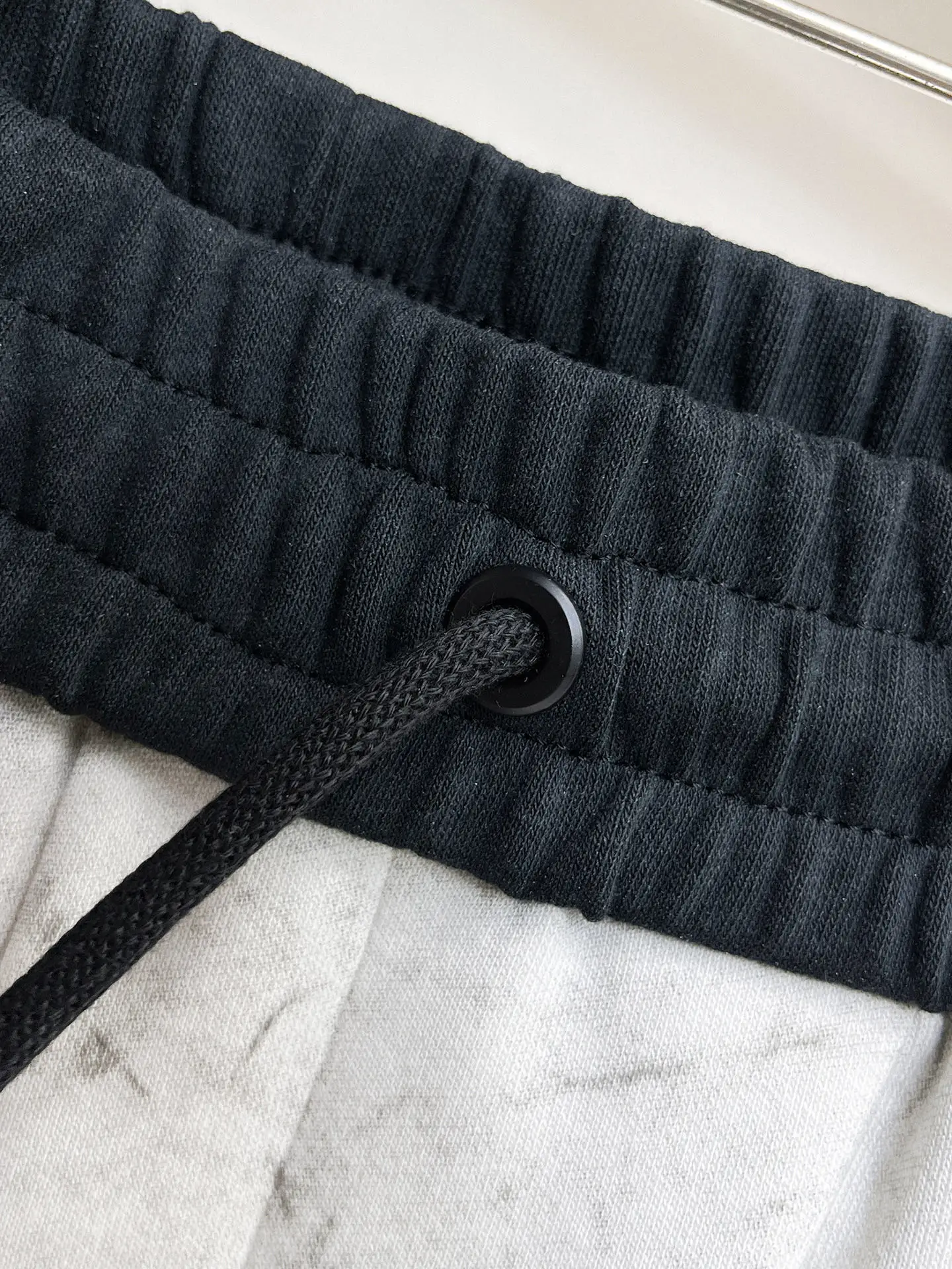 Logo-Patch Marble-Print Sweatpants D29014562 — view 8