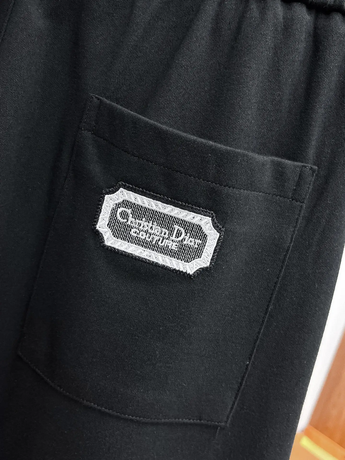 Oblique Panel Drawstring Sweatpants D29014617 — view 9
