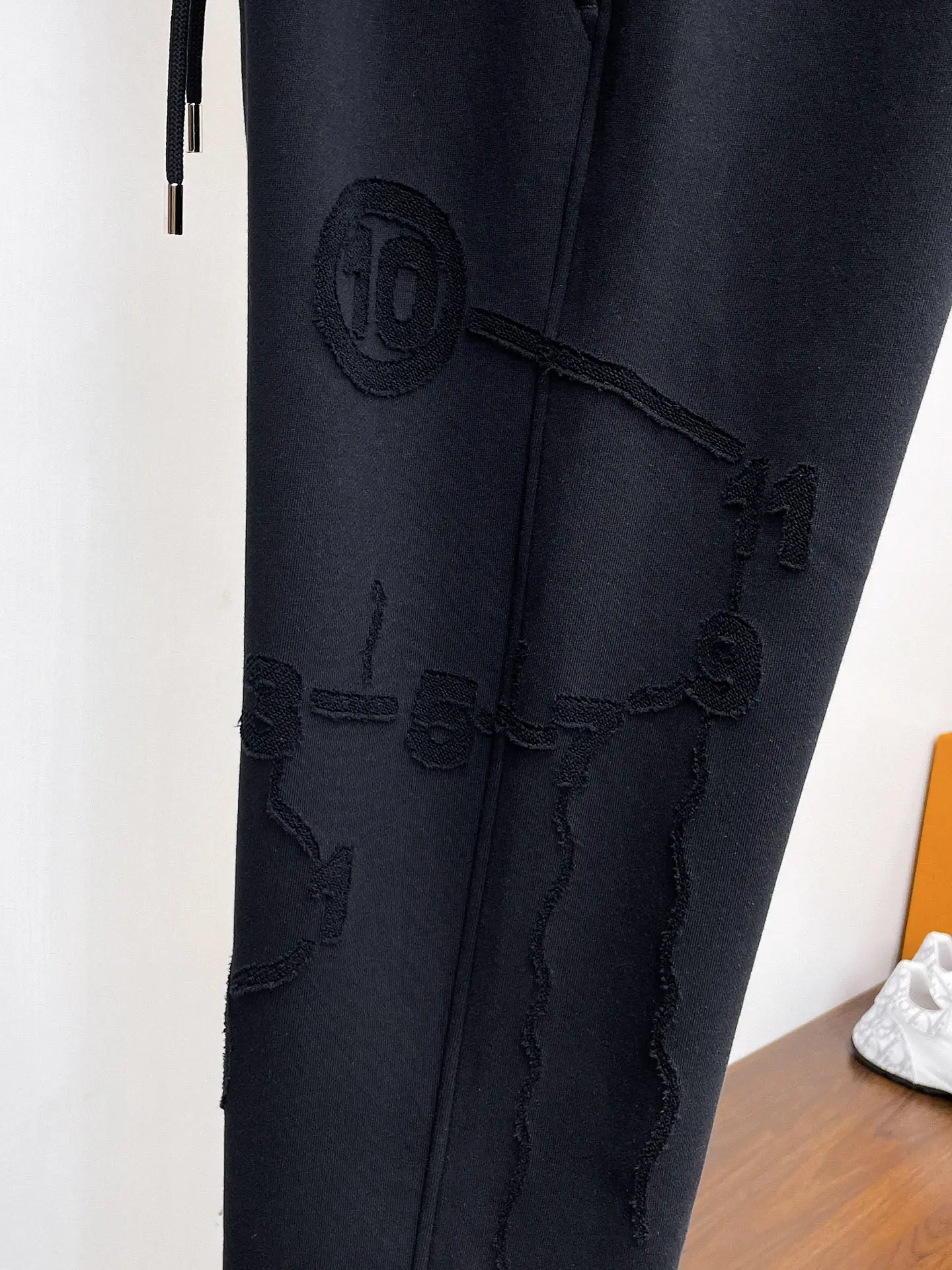 Maison Margiela Logo-Appliqué Cotton-Blend Sweatpants D29014643 — view 5