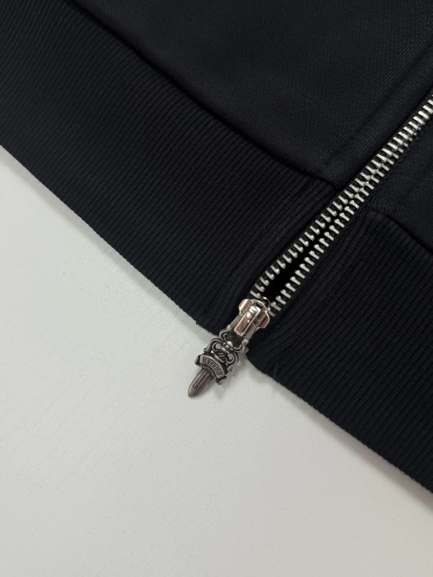 Horseshoe Logo Print Zip-Up Hoodie D29020749 — view 10