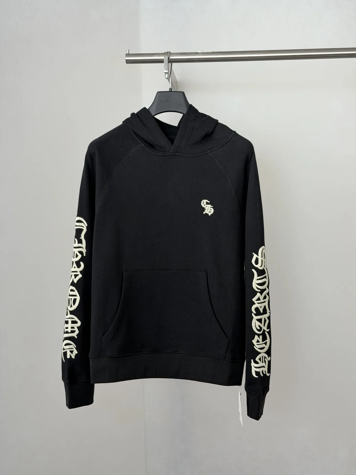 Gothic Script Embroidered Cotton-Blend Hoodie D29020692