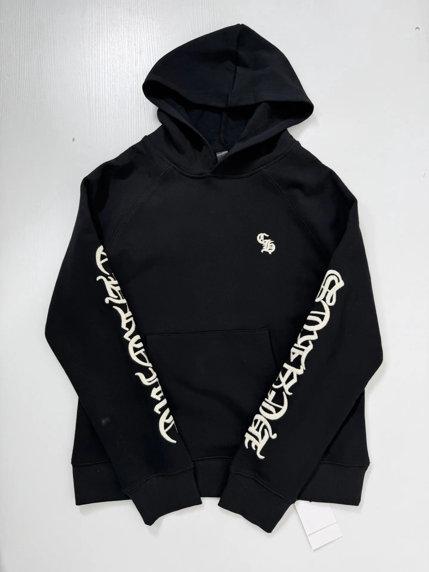Gothic Script Embroidered Cotton-Blend Hoodie D29020692 — view 3