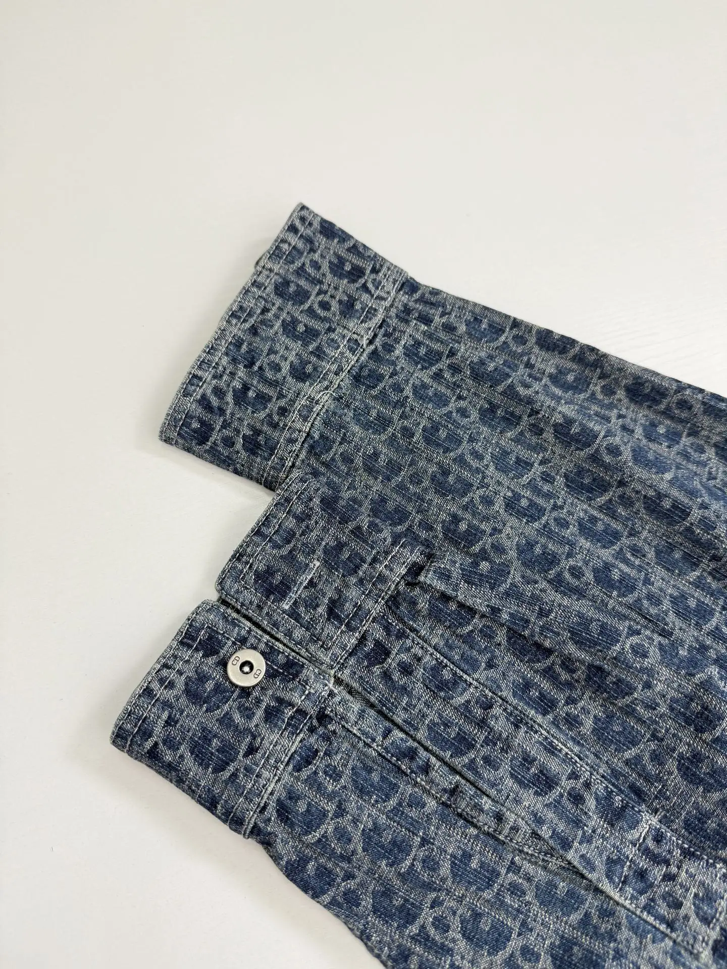 Oblique Jacquard Denim Shirt D29020675 — view 9