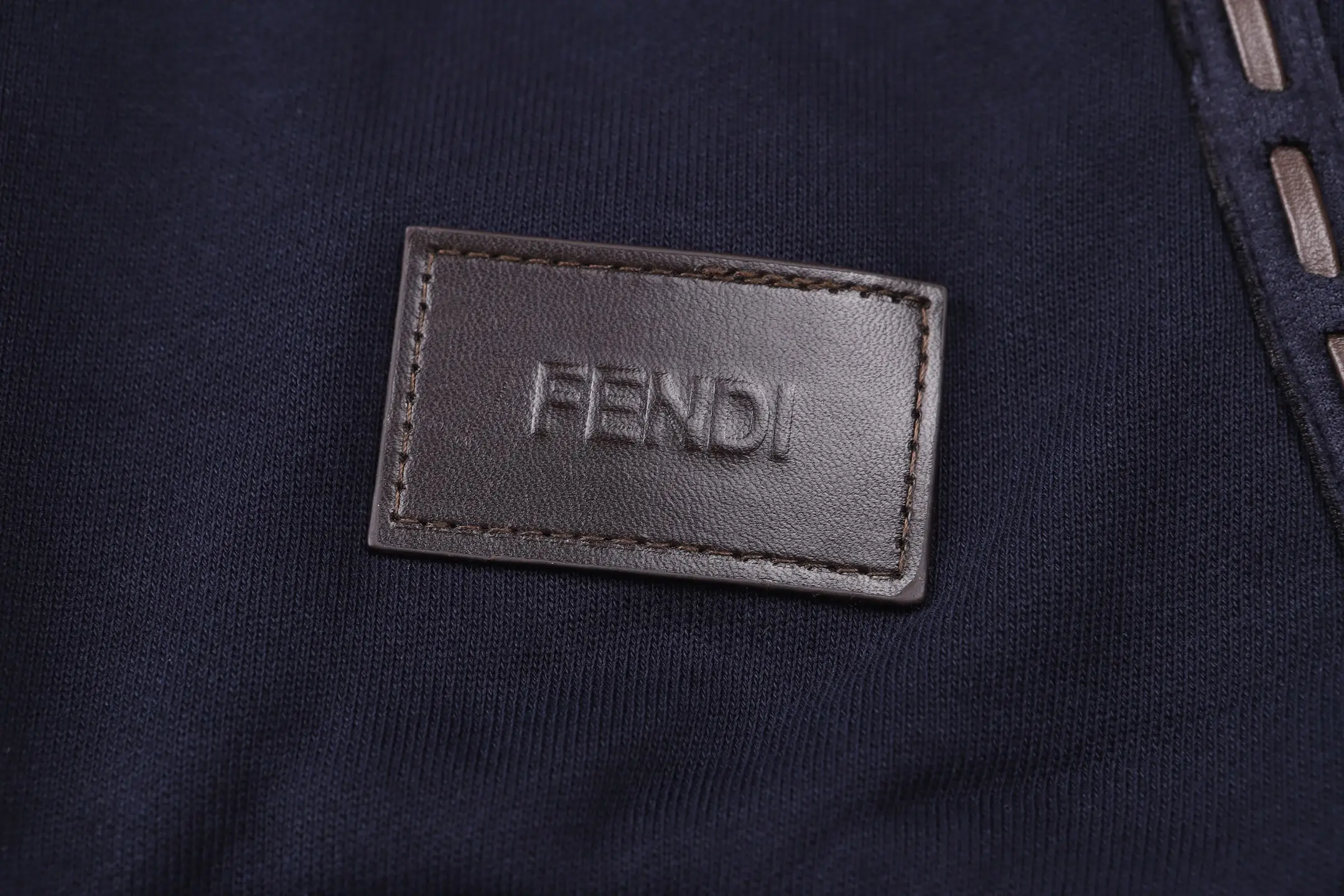 Logo Leather Patch Zip-Up Hoodie D29021112 — view 5