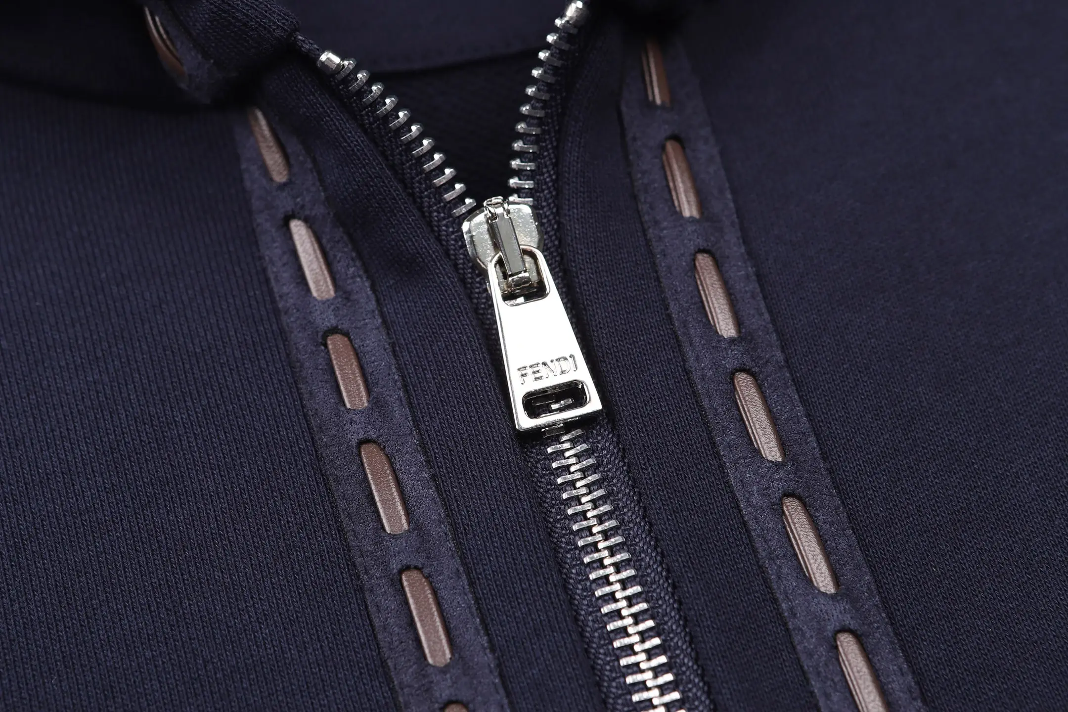Logo Leather Patch Zip-Up Hoodie D29021112 — view 7