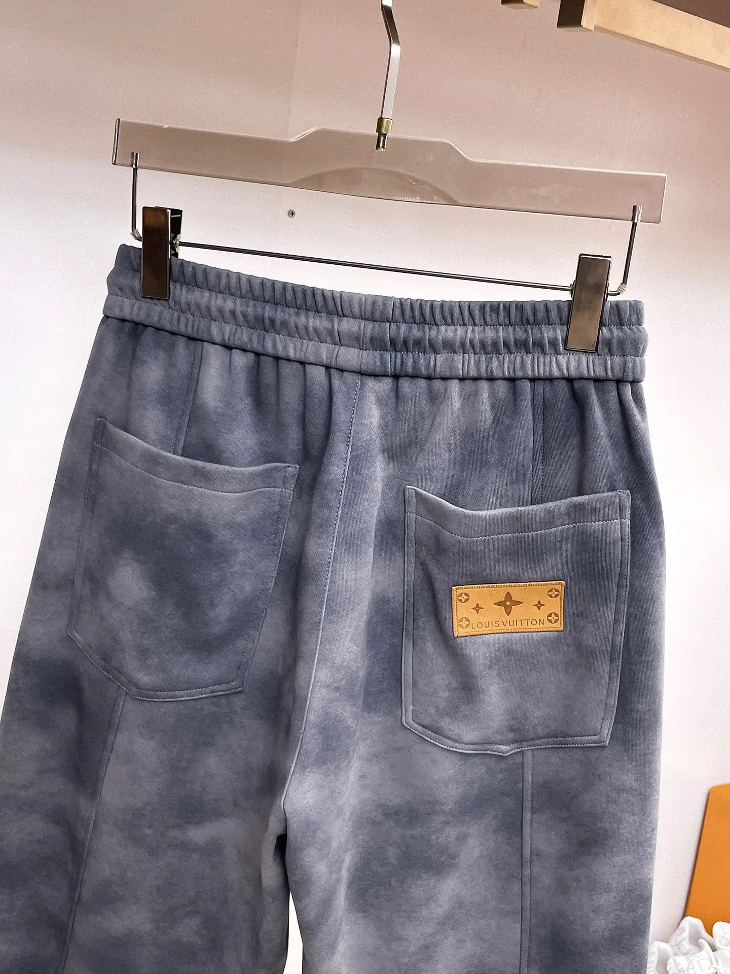 Logo-Appliqué Tie-Dye Sweatpants D29014473 — view 9