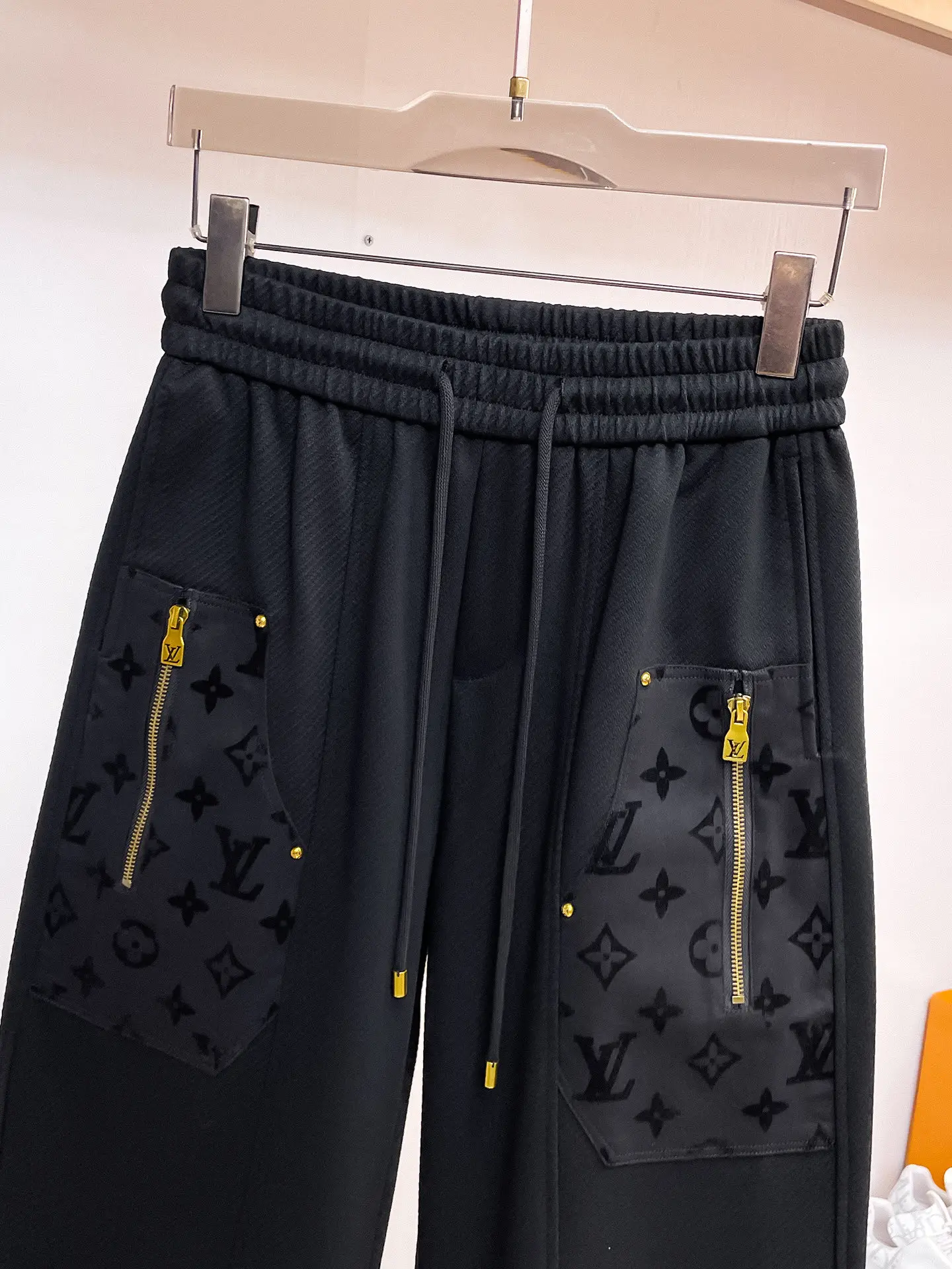Monogram Pocket Drawstring Sweatpants D29014487 — view 3