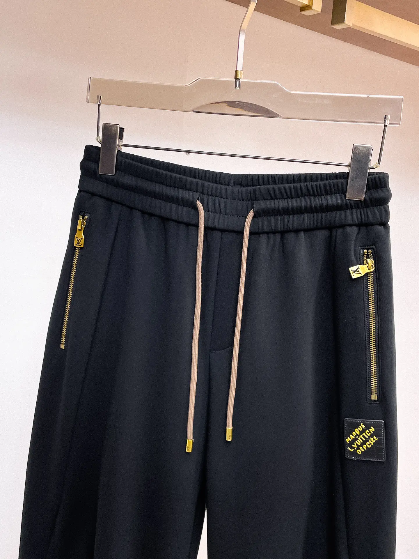 Logo-Patch Drawstring Sweatpants D29014486 — view 3
