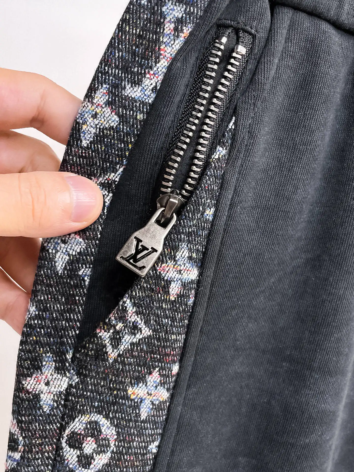 Monogram Side-Stripe Sweatpants D29014639 — view 4