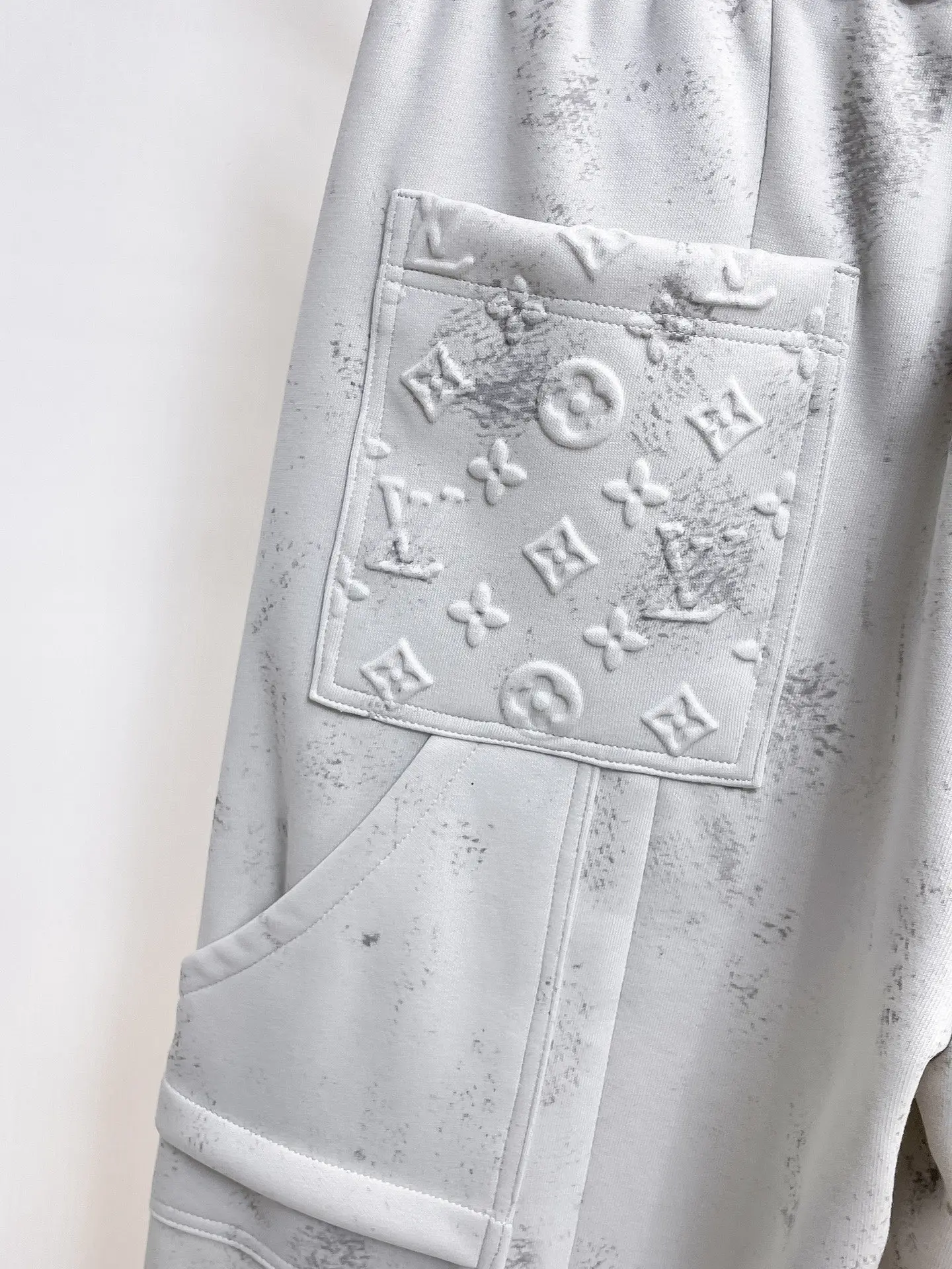 Logo-Embroidered Distressed Sweatpants D29014512 — view 9