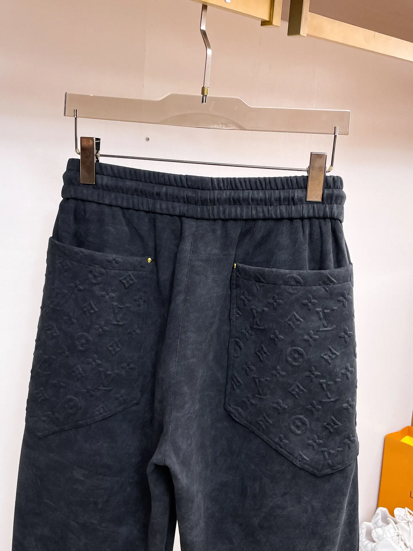Logo-Embossed Drawstring Sweatpants D29014650 — view 9