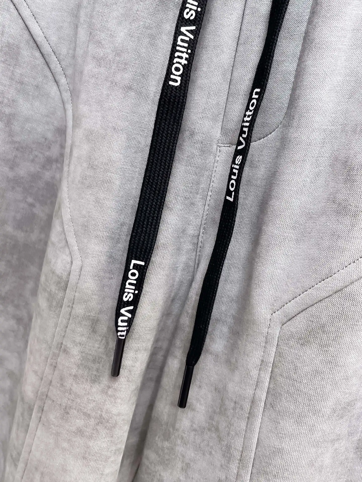 Logo-Appliqué Panelled Sweatpants D29014658 — view 7