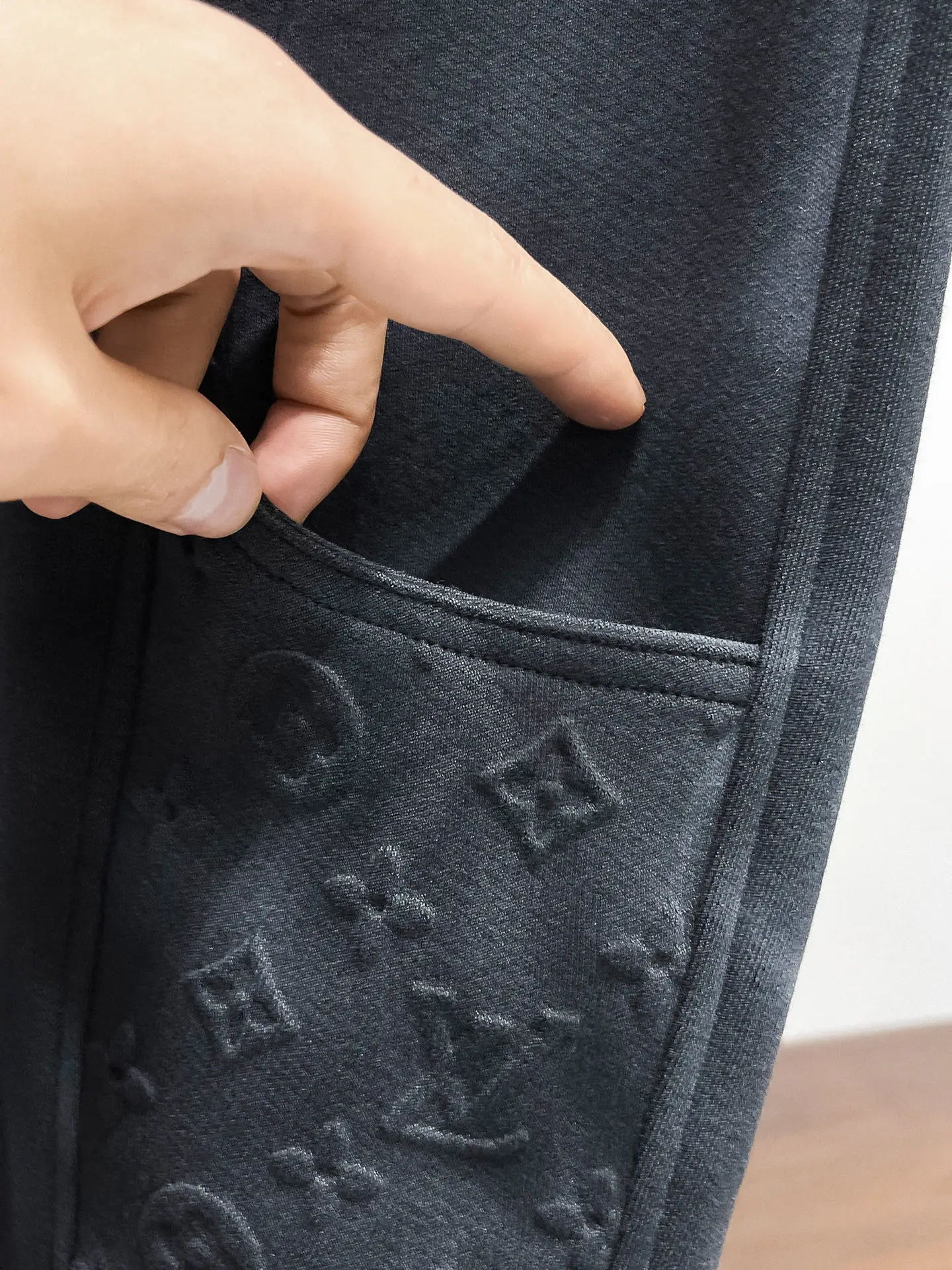 Monogram Embossed Drawstring Sweatpants D29014568 — view 6