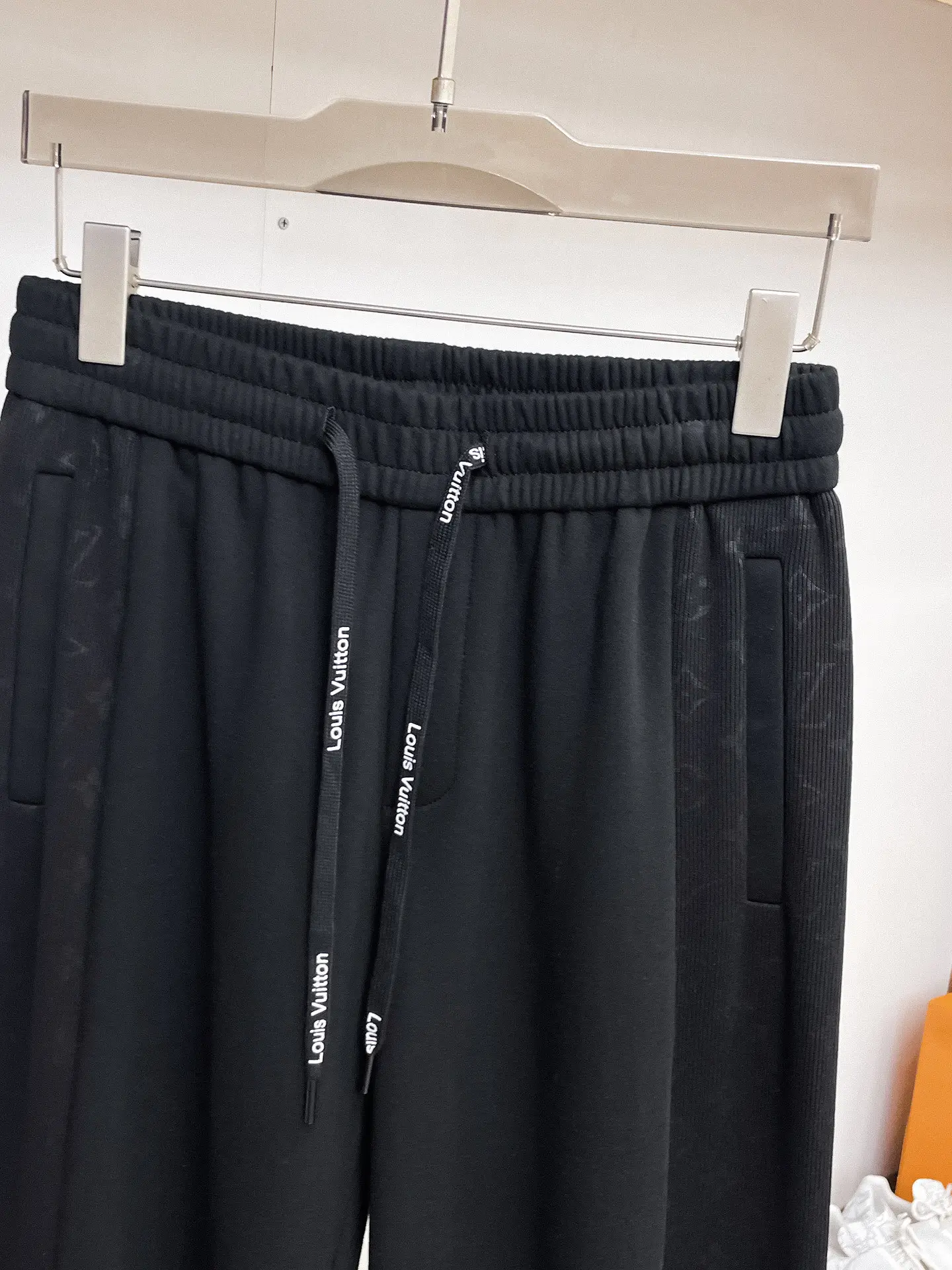 Monogram Trim Drawstring Sweatpants D29014592 — view 3