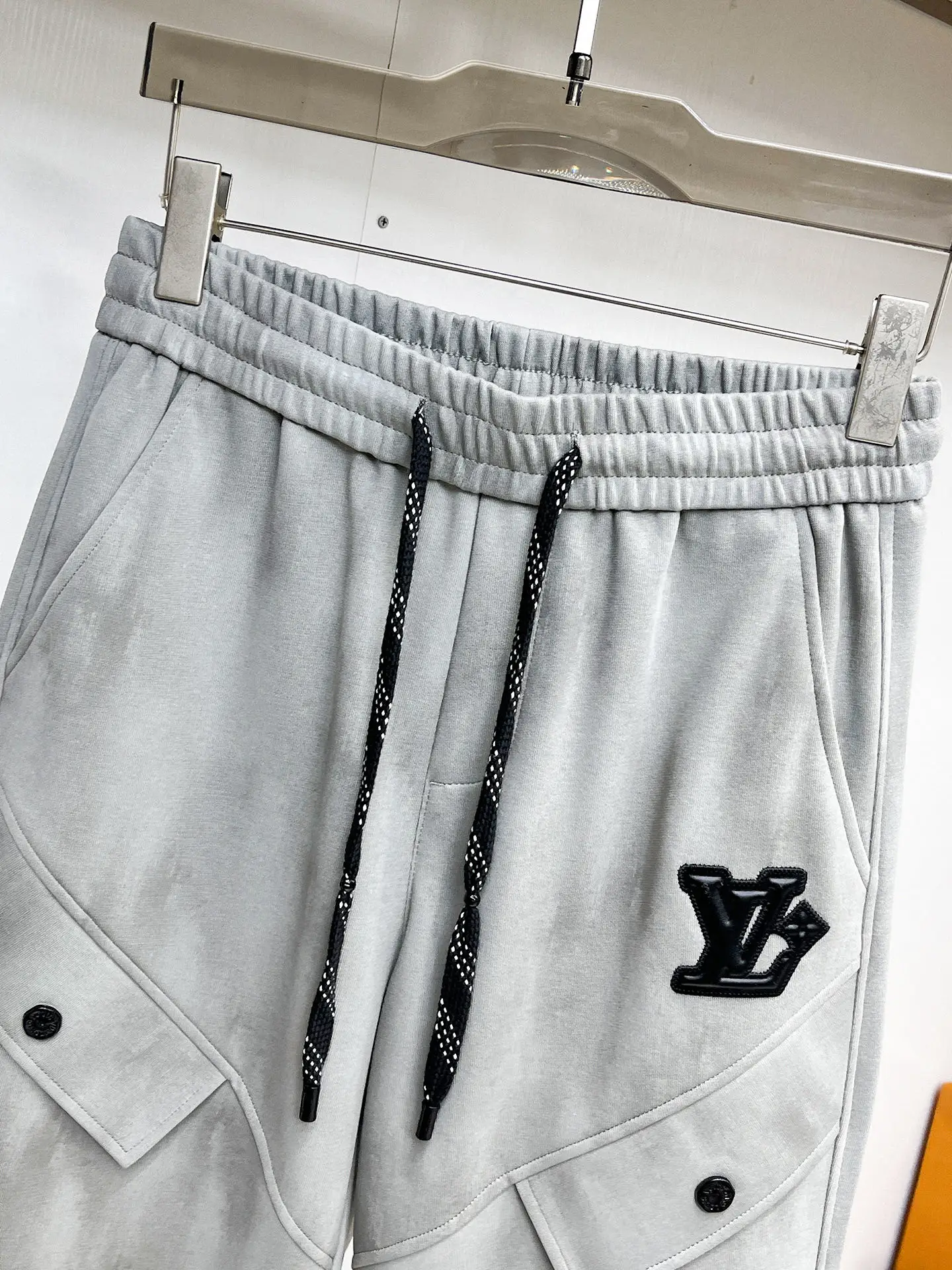 Logo-Appliqué Drawstring Sweatpants D29014594 — view 3