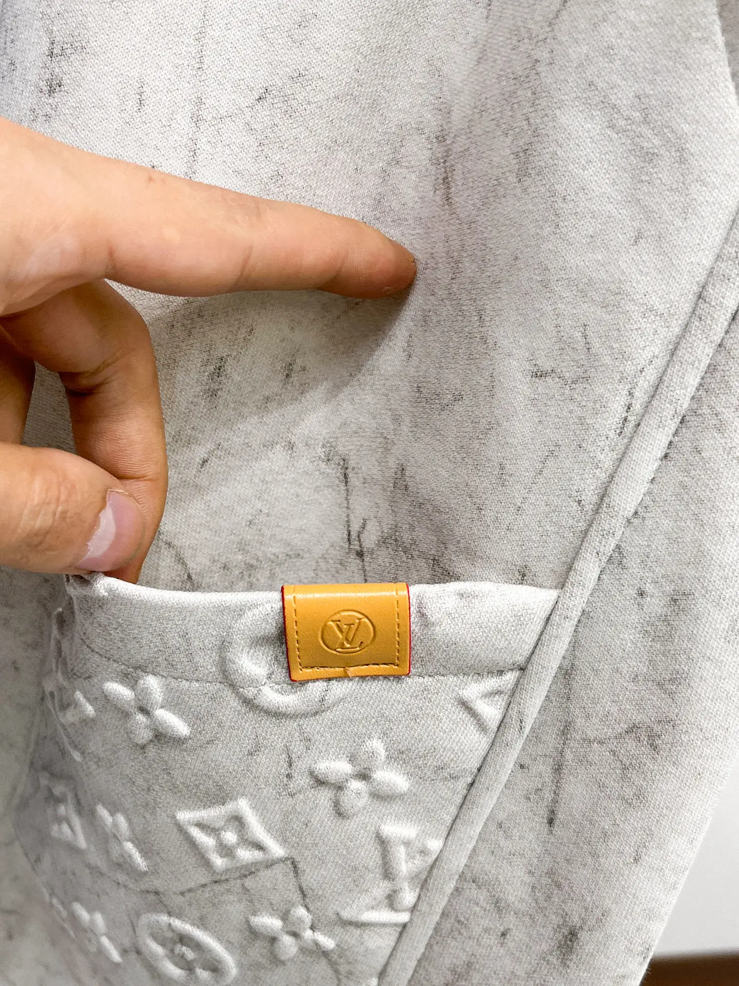 Monogram Embossed Drawstring Sweatpants D29014624 — view 4