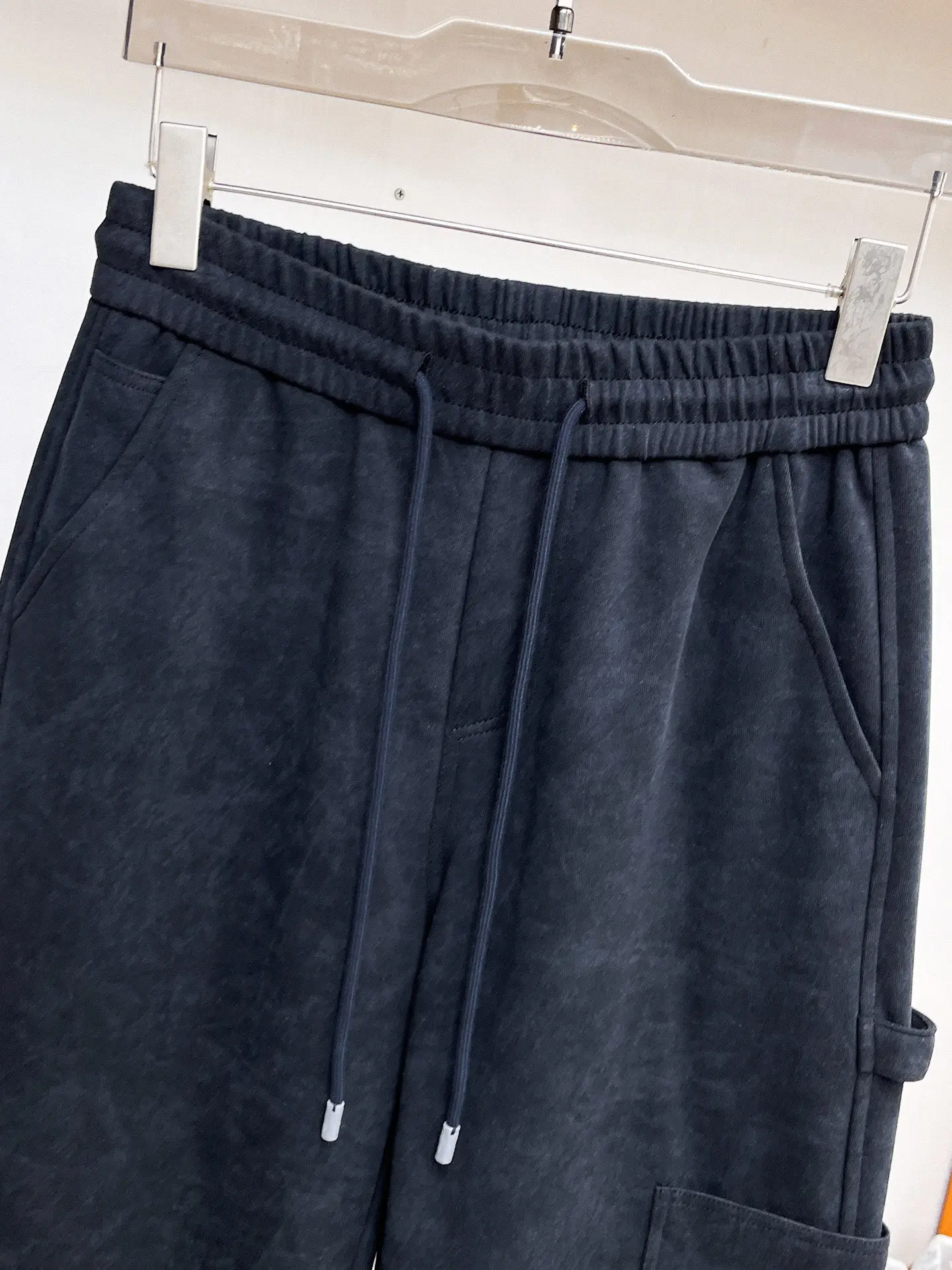 Logo Patch Drawstring Sweatpants D29014629 — view 3