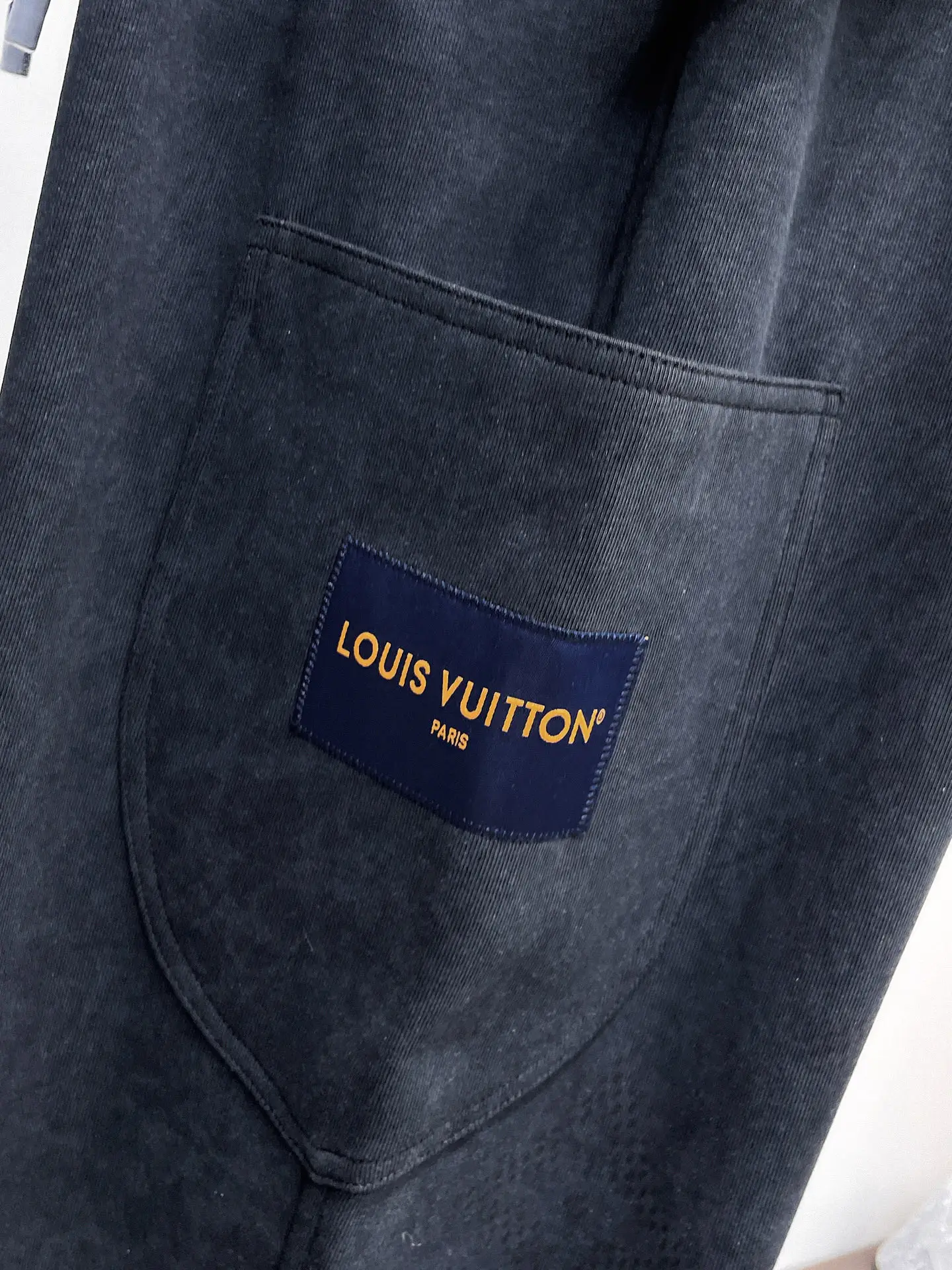 Logo Patch Drawstring Sweatpants D29014629 — view 4