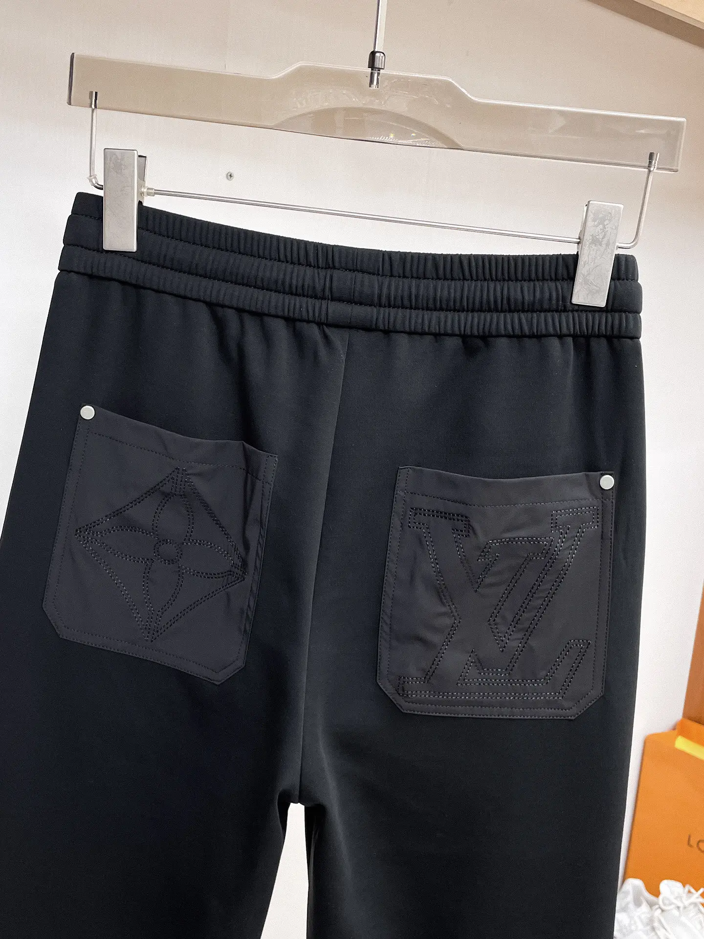 Logo-Embroidered Drawstring Sweatpants D29014616 — view 9