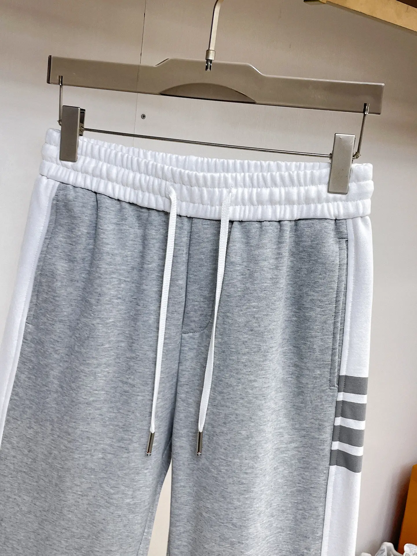 Striped Cotton-Blend Jersey Sweatpants D29014597 — view 3