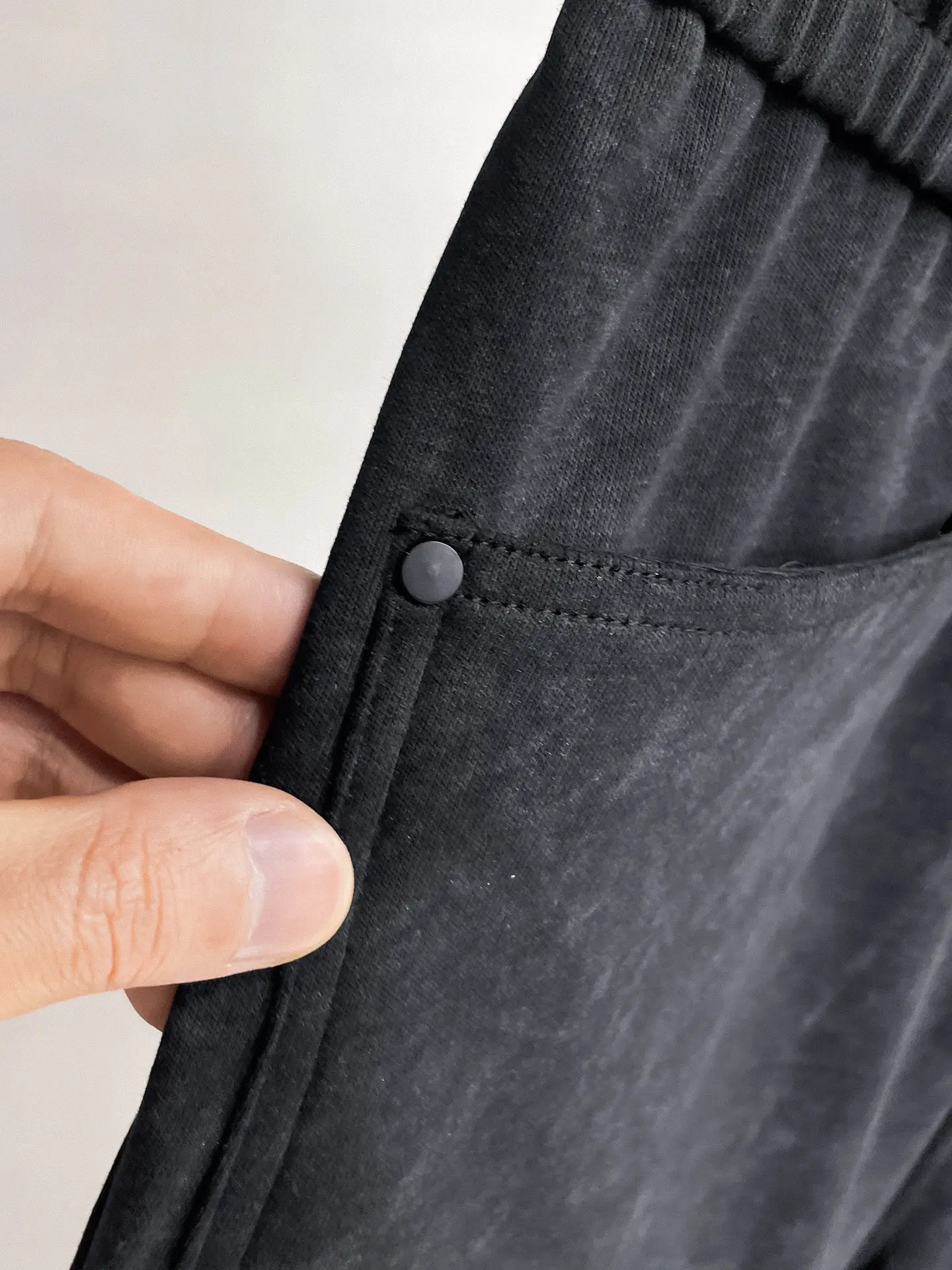 Y-3 Logo-Print Drawstring Trousers D29014586 — view 6