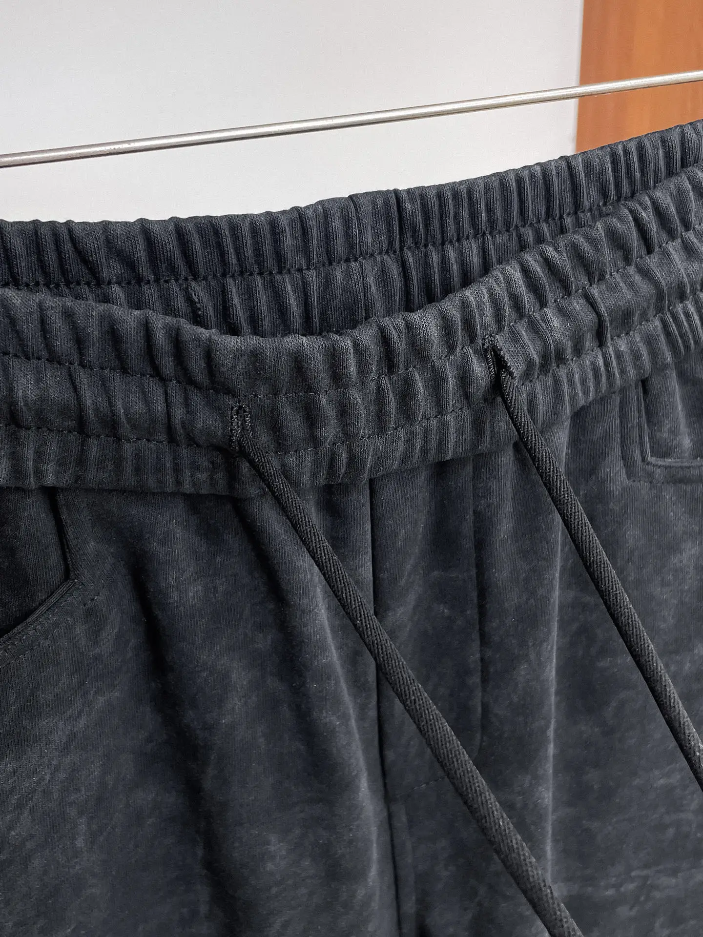 Y-3 Logo-Print Drawstring Trousers D29014586 — view 7