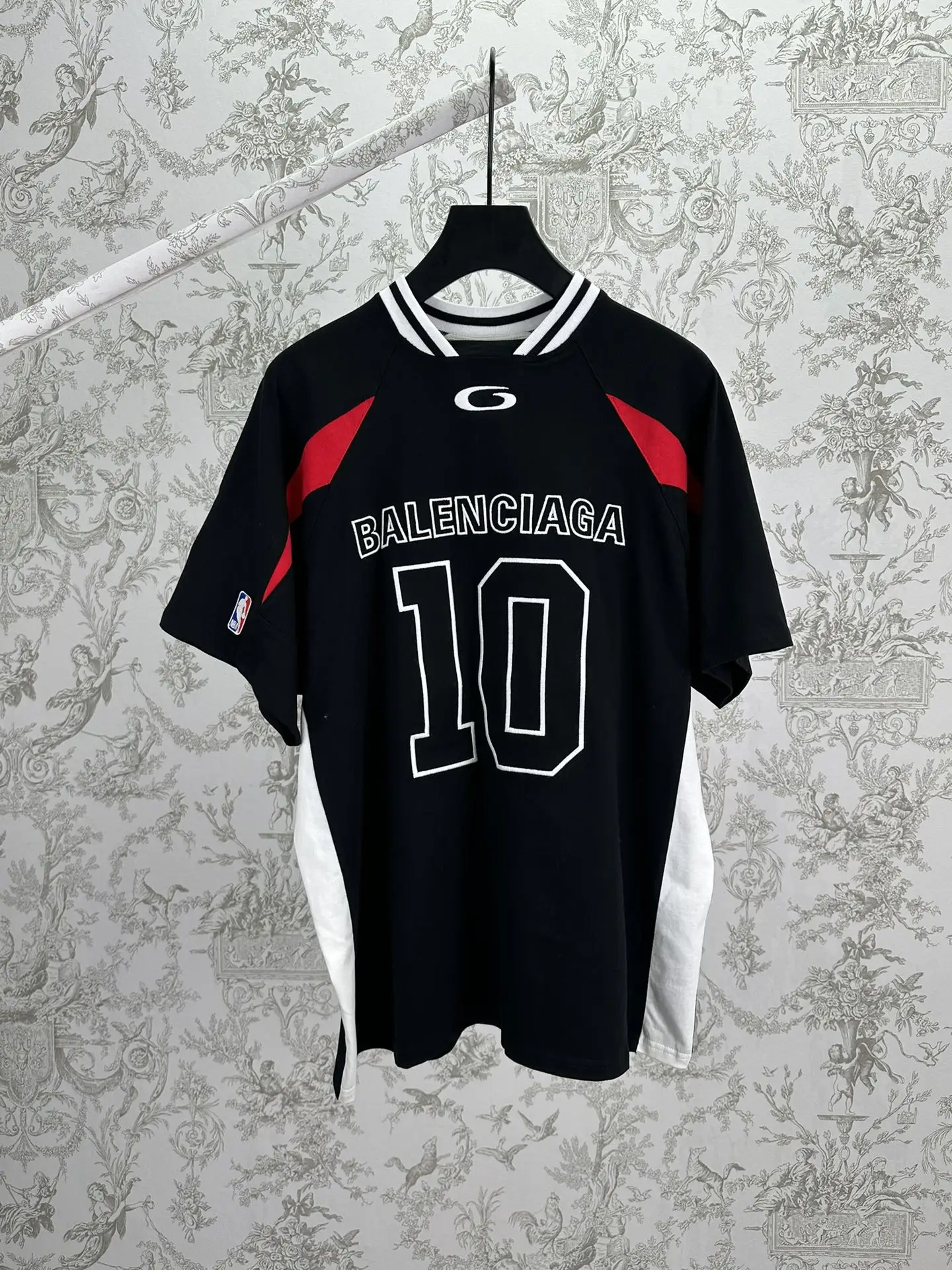 Balenciaga x NBA Embroidered Oversized T-Shirt D29513976