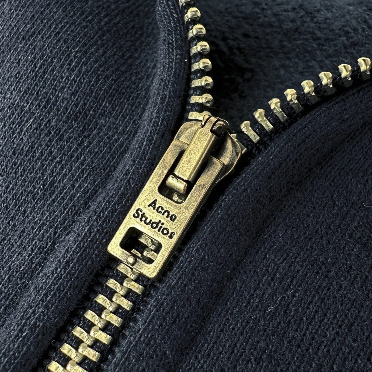 Logo-Embroidered Zip-Up Cotton Sweatshirt D29521006 — view 4