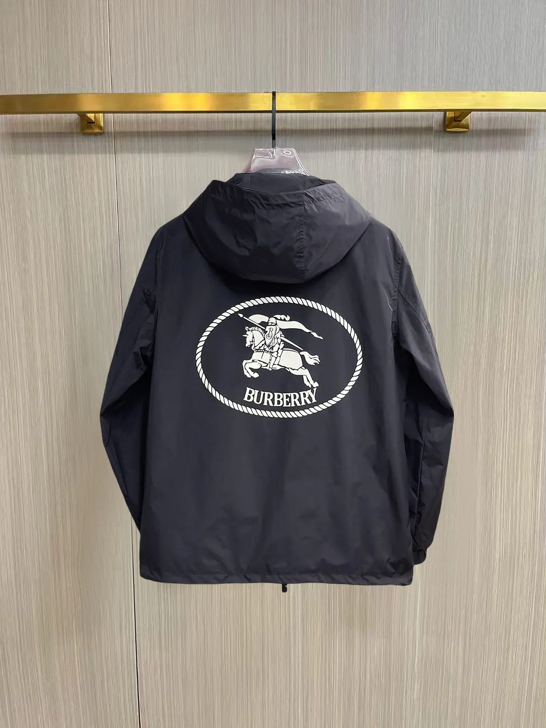 Logo-Appliqué Hooded Shell Jacket D30014358 — view 2