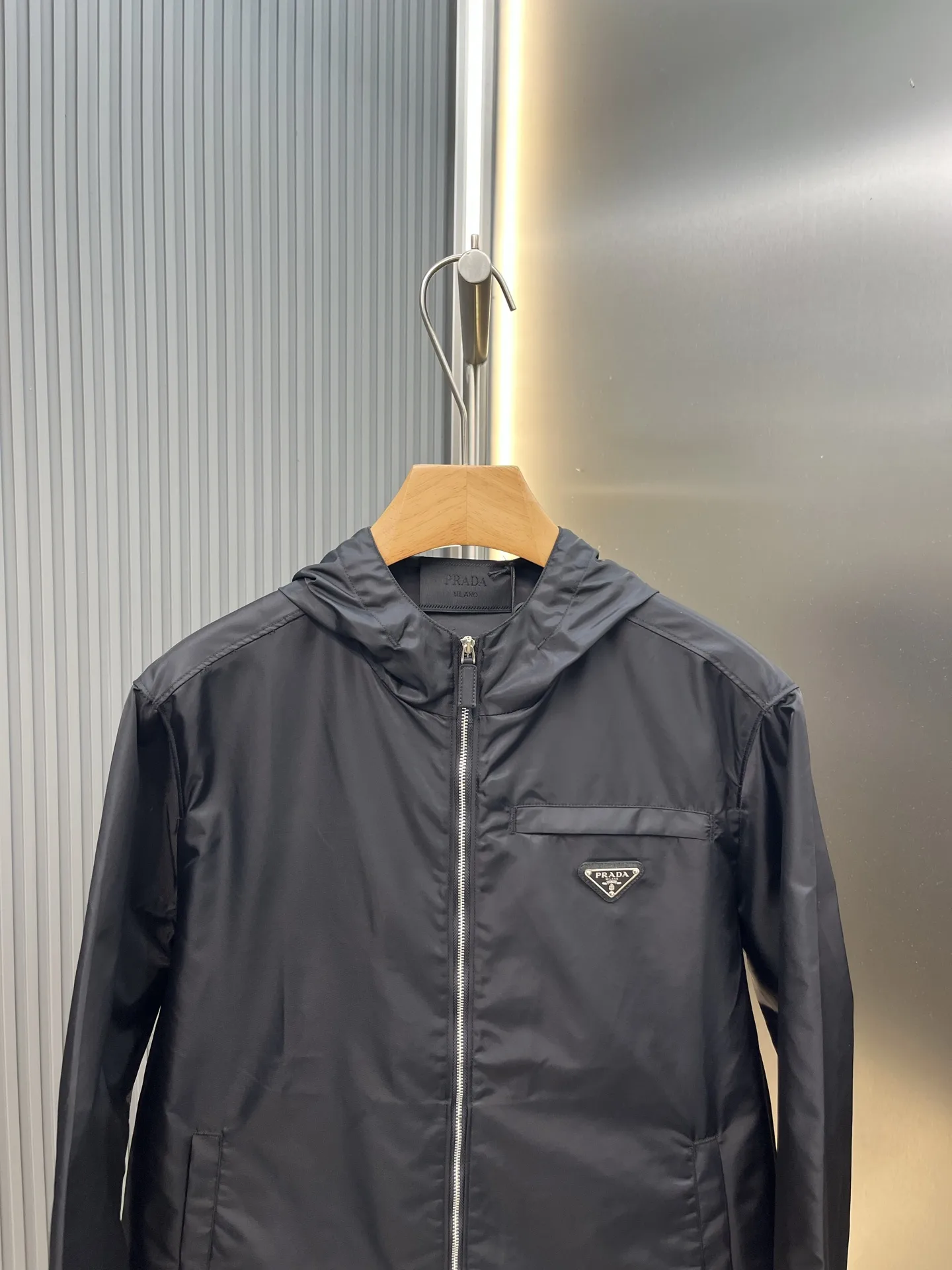 Logo-Appliquéd Hooded Shell Jacket D30019130 — view 2