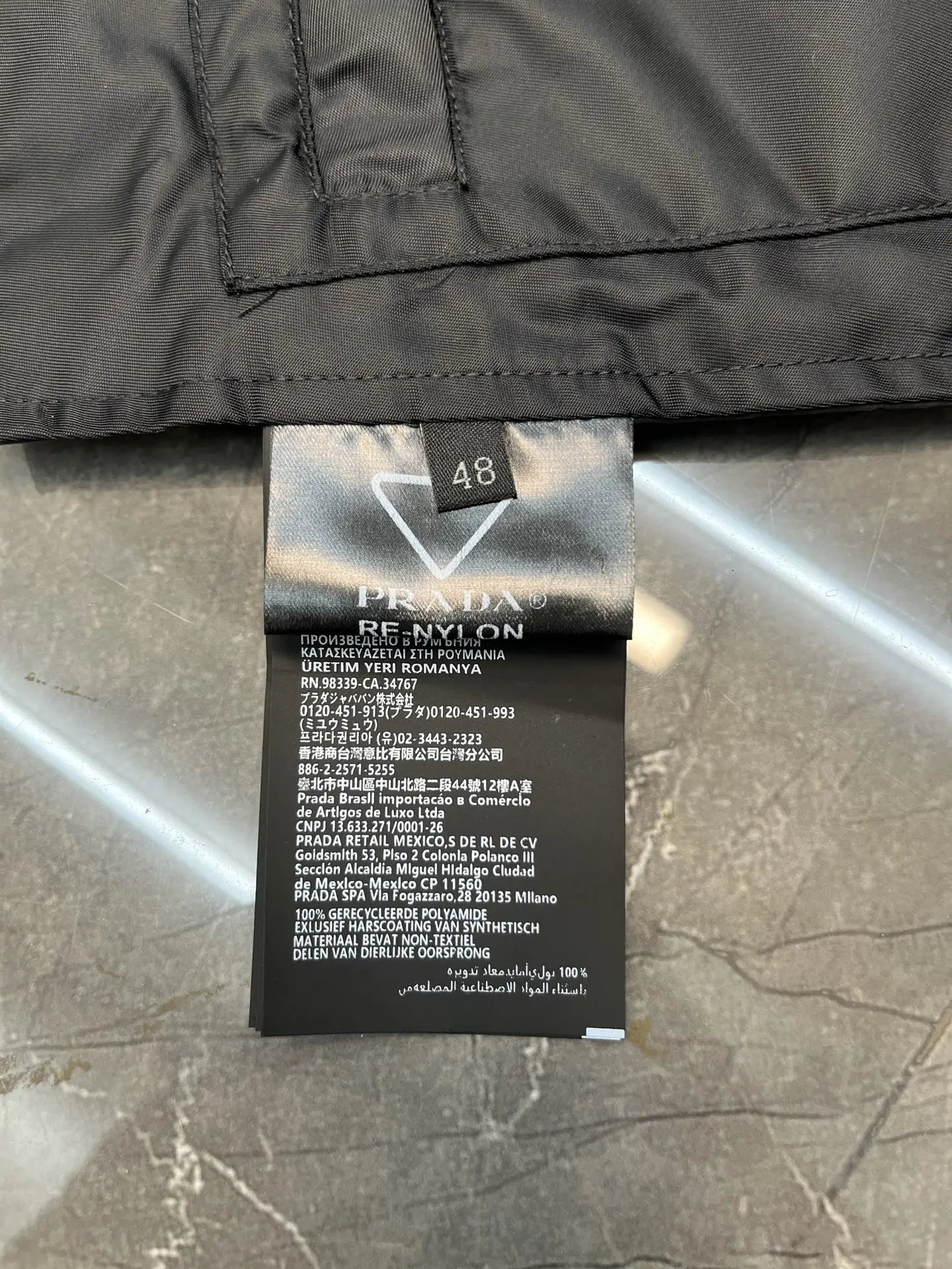 Logo-Appliquéd Hooded Shell Jacket D30019130 — view 5