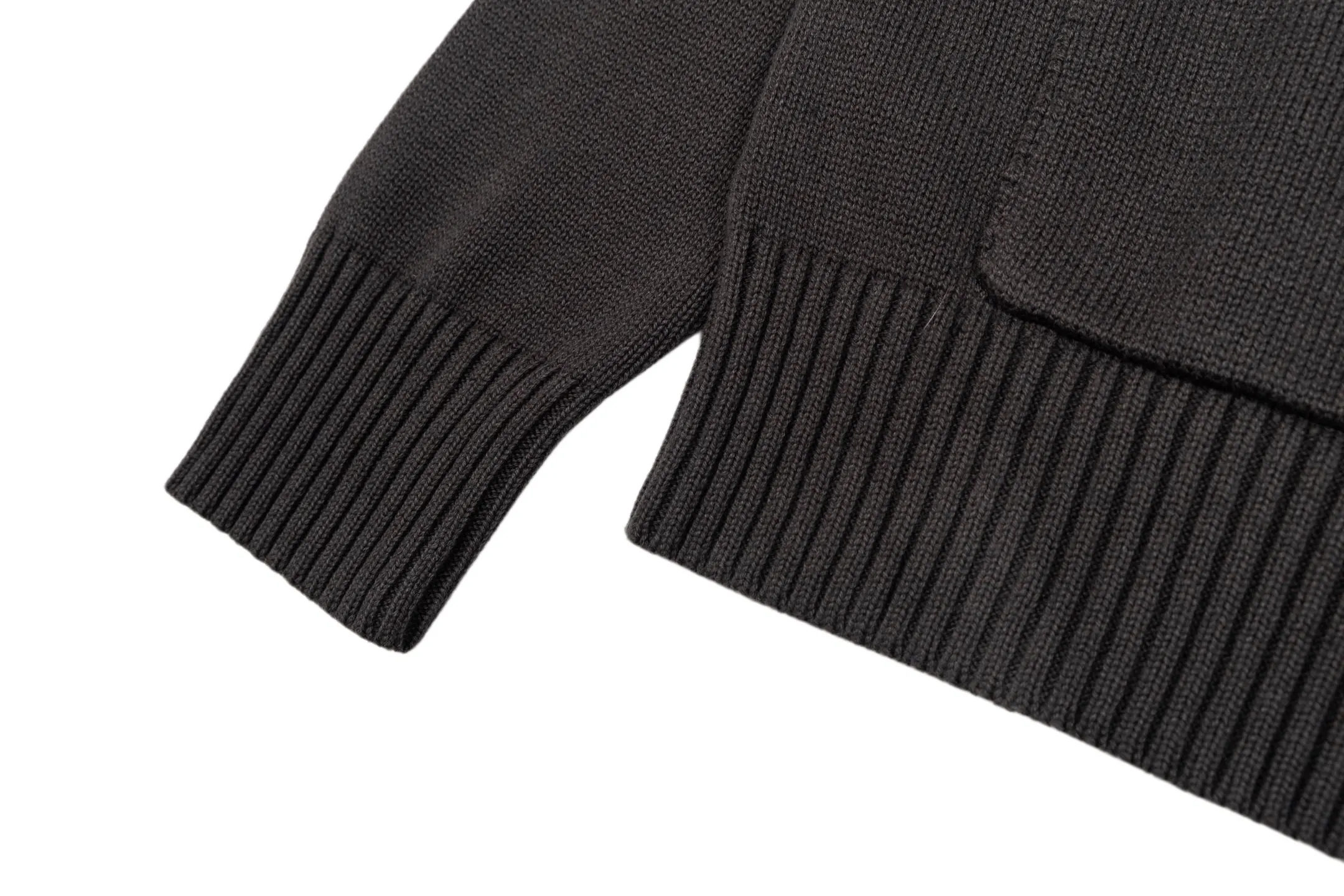 Logo-Patch Wool V-Neck Cardigan D30021163 — view 7