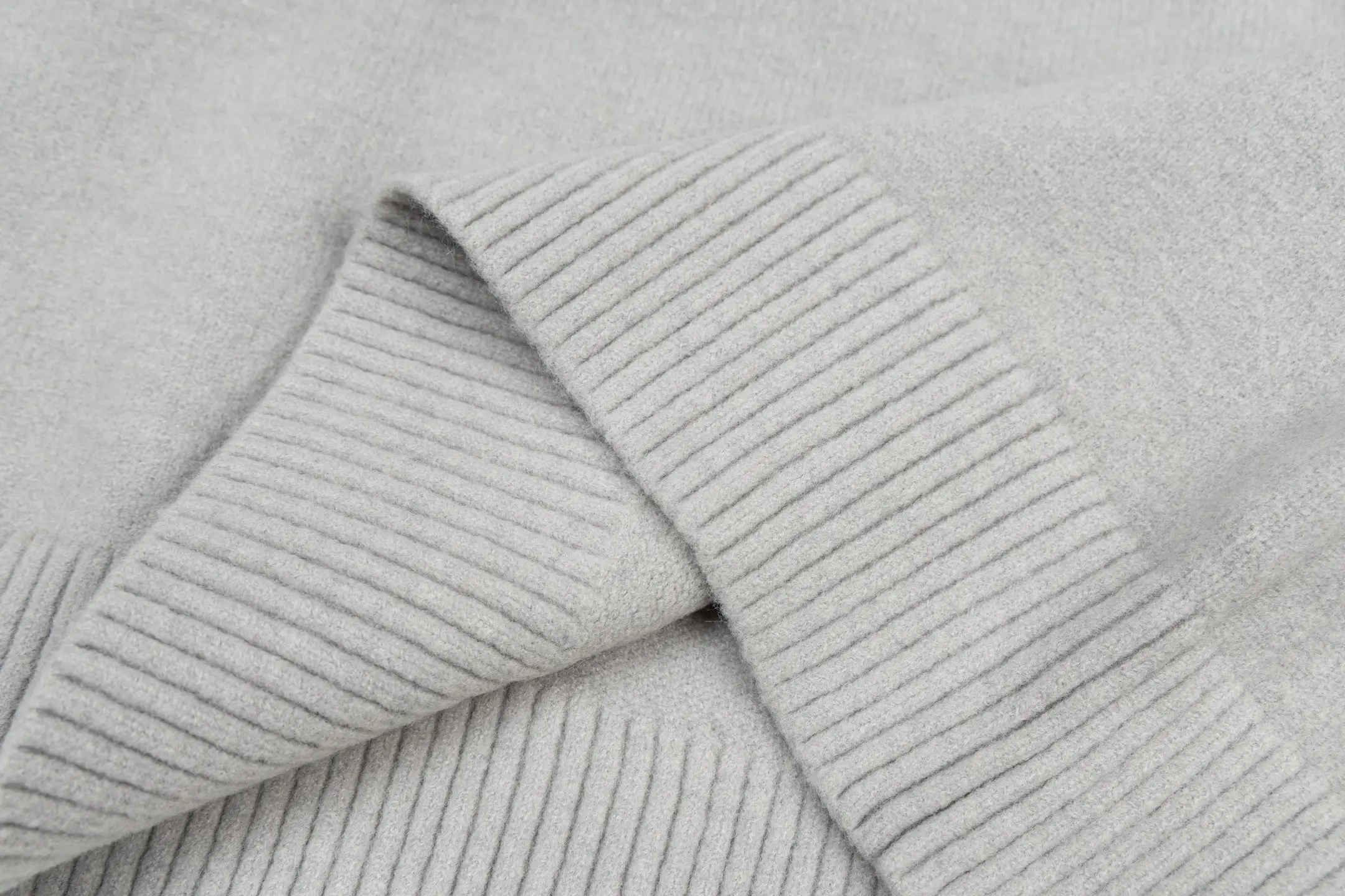 Ami de Coeur Alpaca-Blend Crew-Neck Sweater D30021140 — view 8