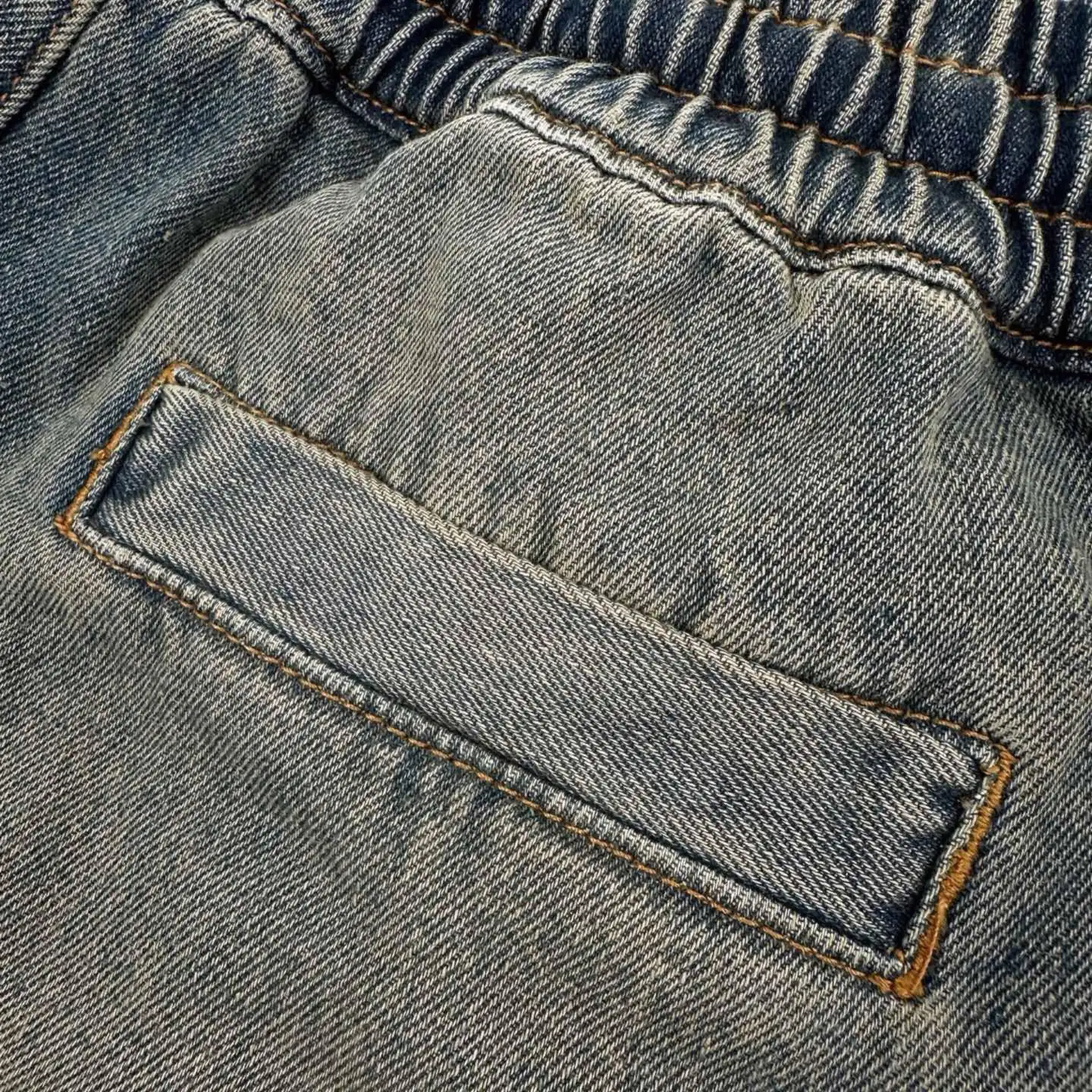 Star Logo Embroidered Wide-Leg Jeans D30021030 — view 9
