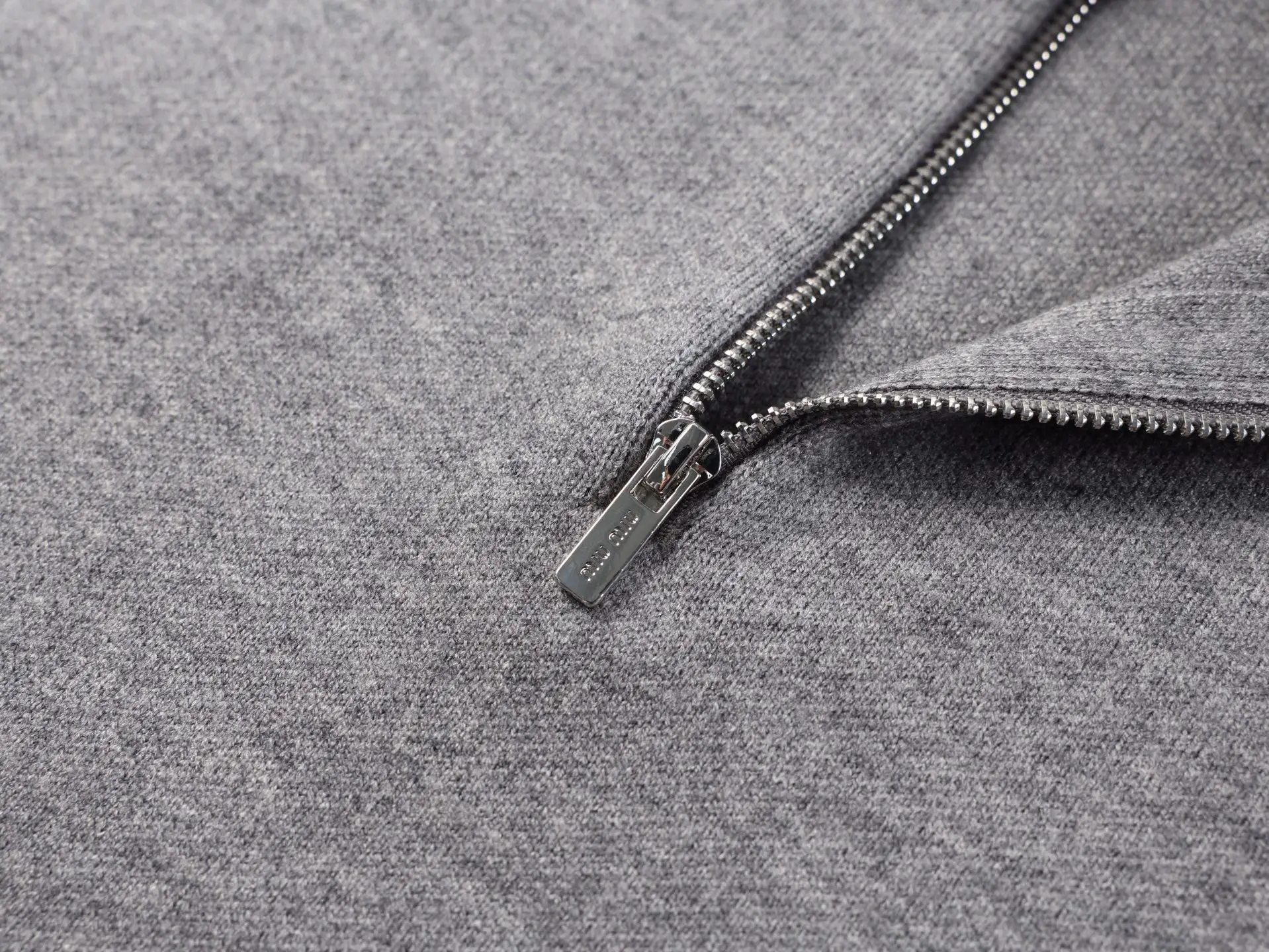 Logo-Intarsia Half-Zip Wool Sweater D30021037 — view 5