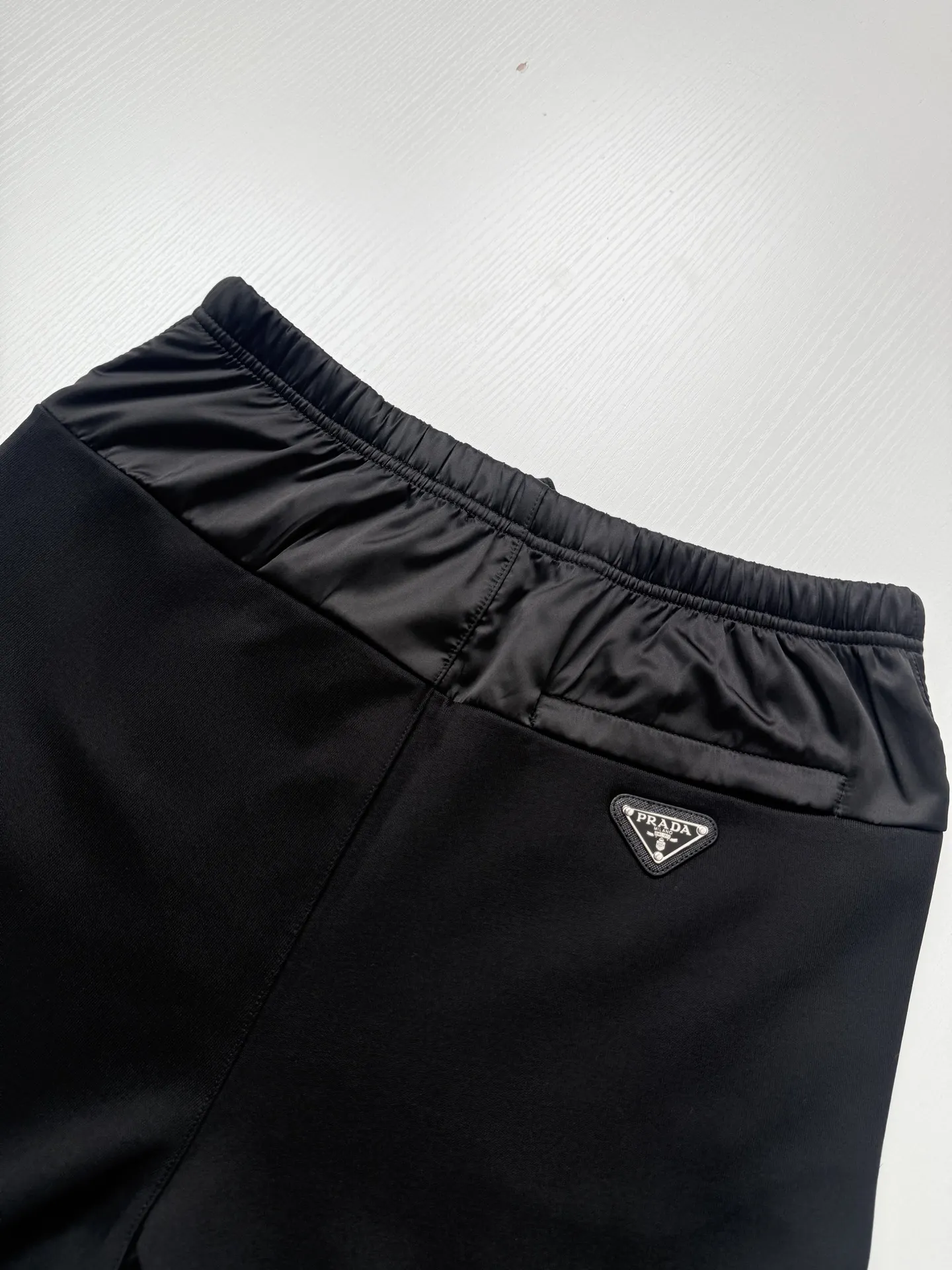 Nylon-Panelled Straight-Leg Sweatpants D30020681 — view 7