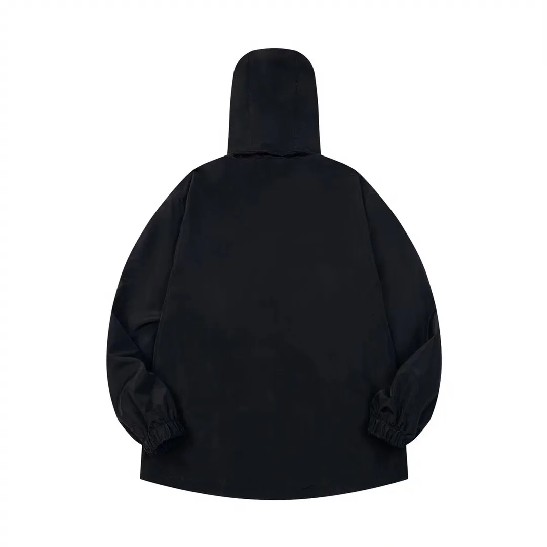 Logo-Plaque Re-Nylon Hooded Jacket D30013034 — view 2