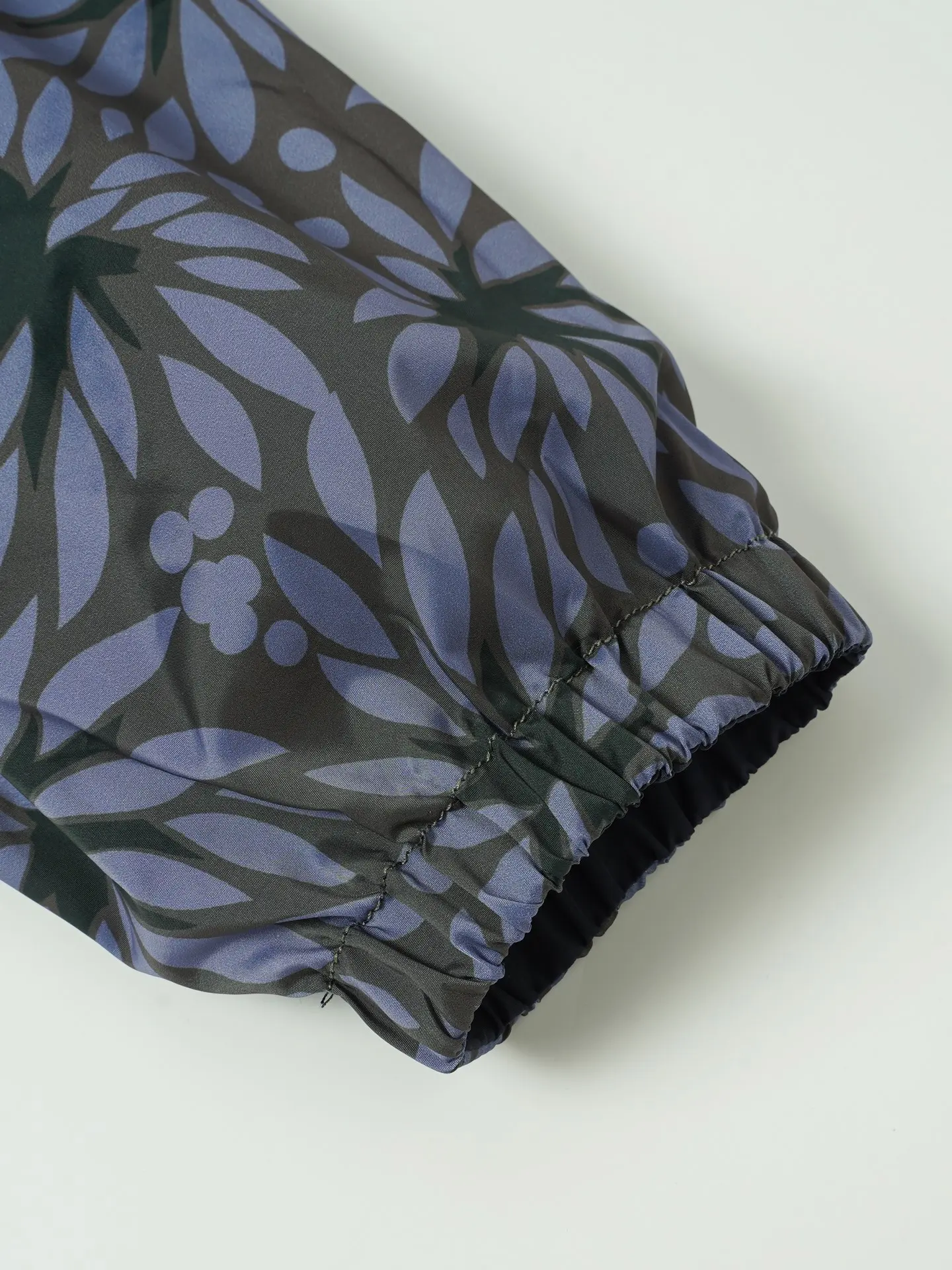 Reversible Floral-Print Re-Nylon Jacket D30023615 — view 8