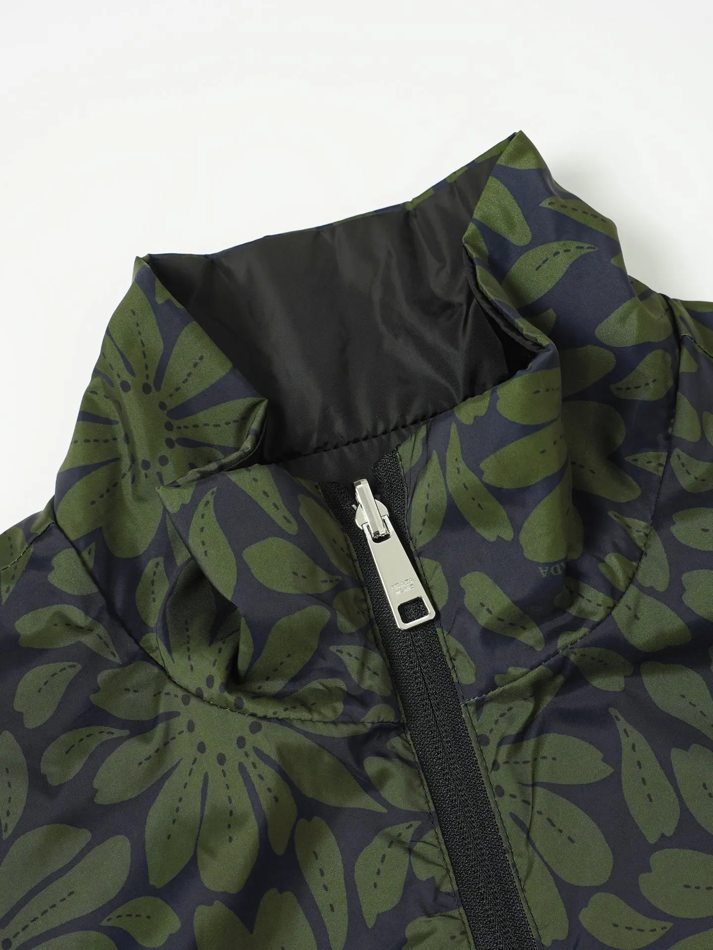 Reversible Floral-Print Nylon Jacket D30023614 — view 7